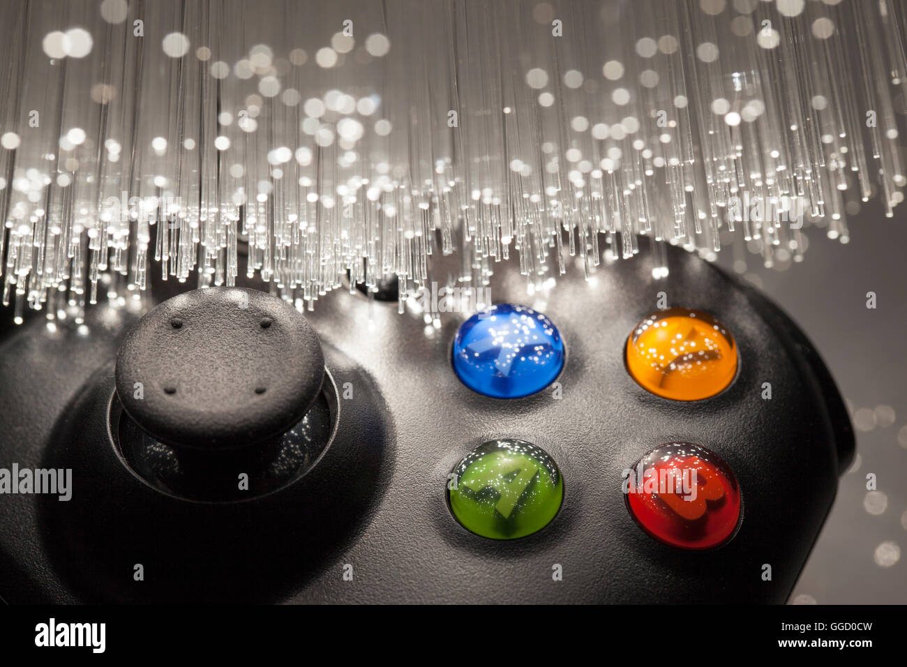 Game-Controller und blaues Licht Stockfoto