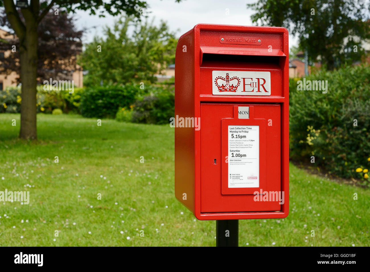 Ein Royal Mail-Briefkasten Stockfoto