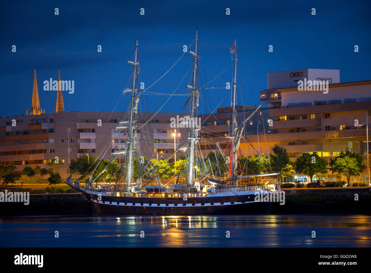 Der Dreimaster Belem wird am Kai E. Foy, in Bayonne (atlantischen Pyrenäen - Frankreich). Le Trois-Mâts Belem À Bayonne. Stockfoto