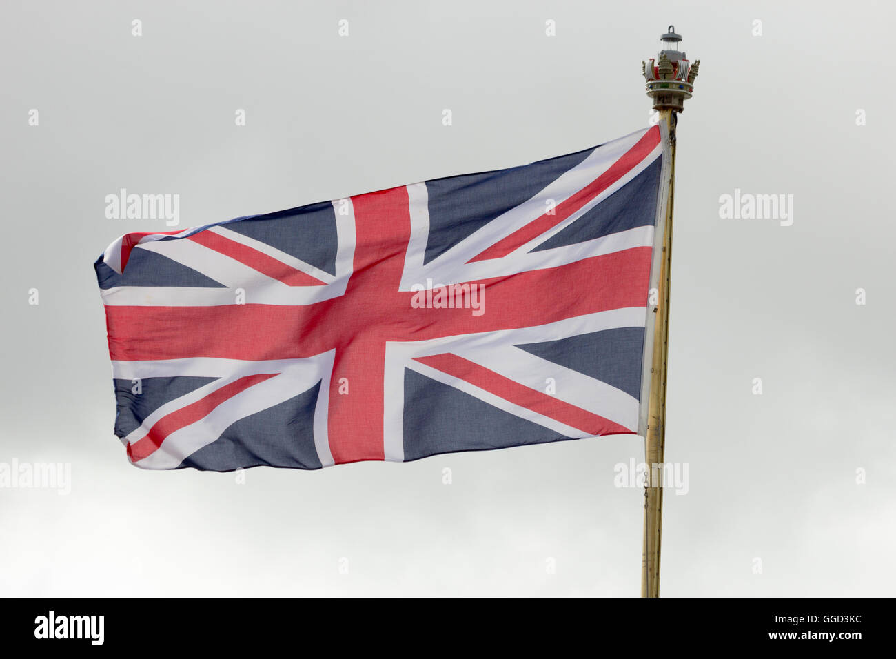 Flagge des Vereinigten Königreichs auf einem Kriegsschiff Stockfoto