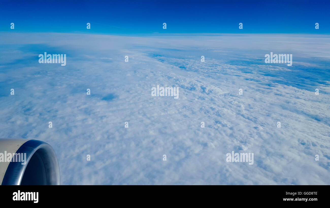 Panorama: Wolkenmeer, Flug. Stockfoto