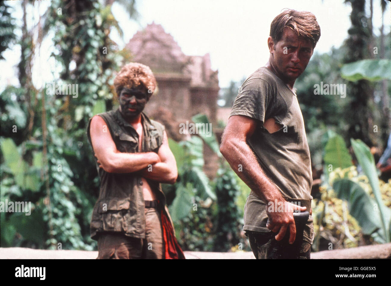 APOCALYPSE NOW REDUX / Apokalypse jetzt Redux USA 2001 / Francis Ford Coppola "Apocalypse Now" 1979 Erlebte Seine Uraufführung in Cannes Und Maach sterben Goldene Palme. Francis Ford Coppola wegdrücken Mehr als Vier Jahre Mit der Konzeption Und der Fertigstellung des Films ausgehalten. Nonne, 22 Jahre Später ist der Minibuchserie Über Den Vietnamkrieg in Seiner Endgültigen Fassung, sterben Coppola Schon 1979 Konzipiert wegdrücken, Fertiggestellt. Die Neue, Überarbeitete Fassung weitergeleitet Zwei Sequenzen Und Viele Kleinere Einstellungen, Die Bei der Ersten Version aus Verschiedenen Gründen Weggefallen Waren... Szene mit Stockfoto