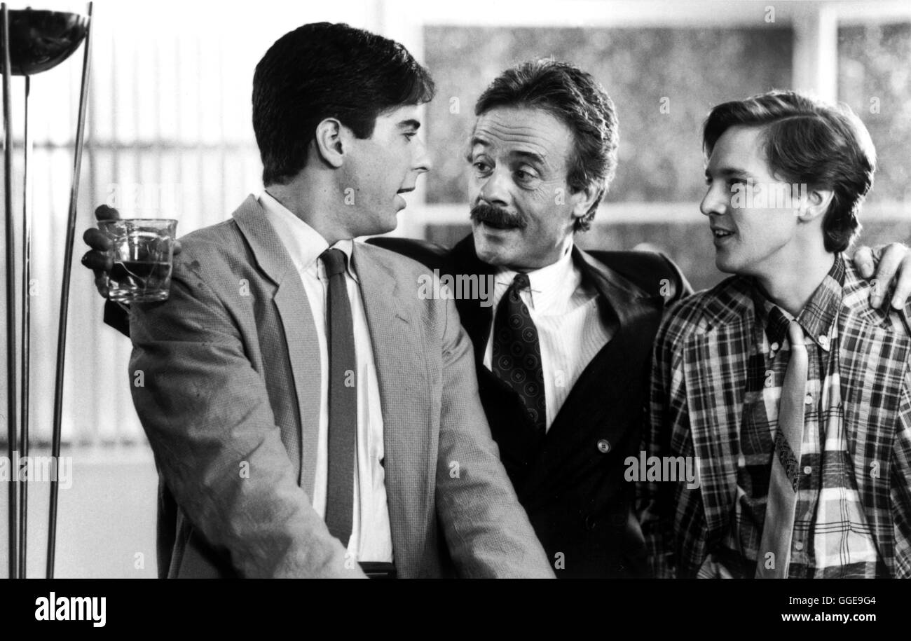 IMMER ÄRGER MIT BERNIE / Wochenende an Bernies USA 1989 / Ted Kotcheff Szene Mit JONATHAN SILVERMAN (Richard Parker), TERRY KISER (Bernie) Und ANDREW MC CARTHY (Larry). Regie: Ted Kotcheff aka. Wochenende in Bernies Stockfoto