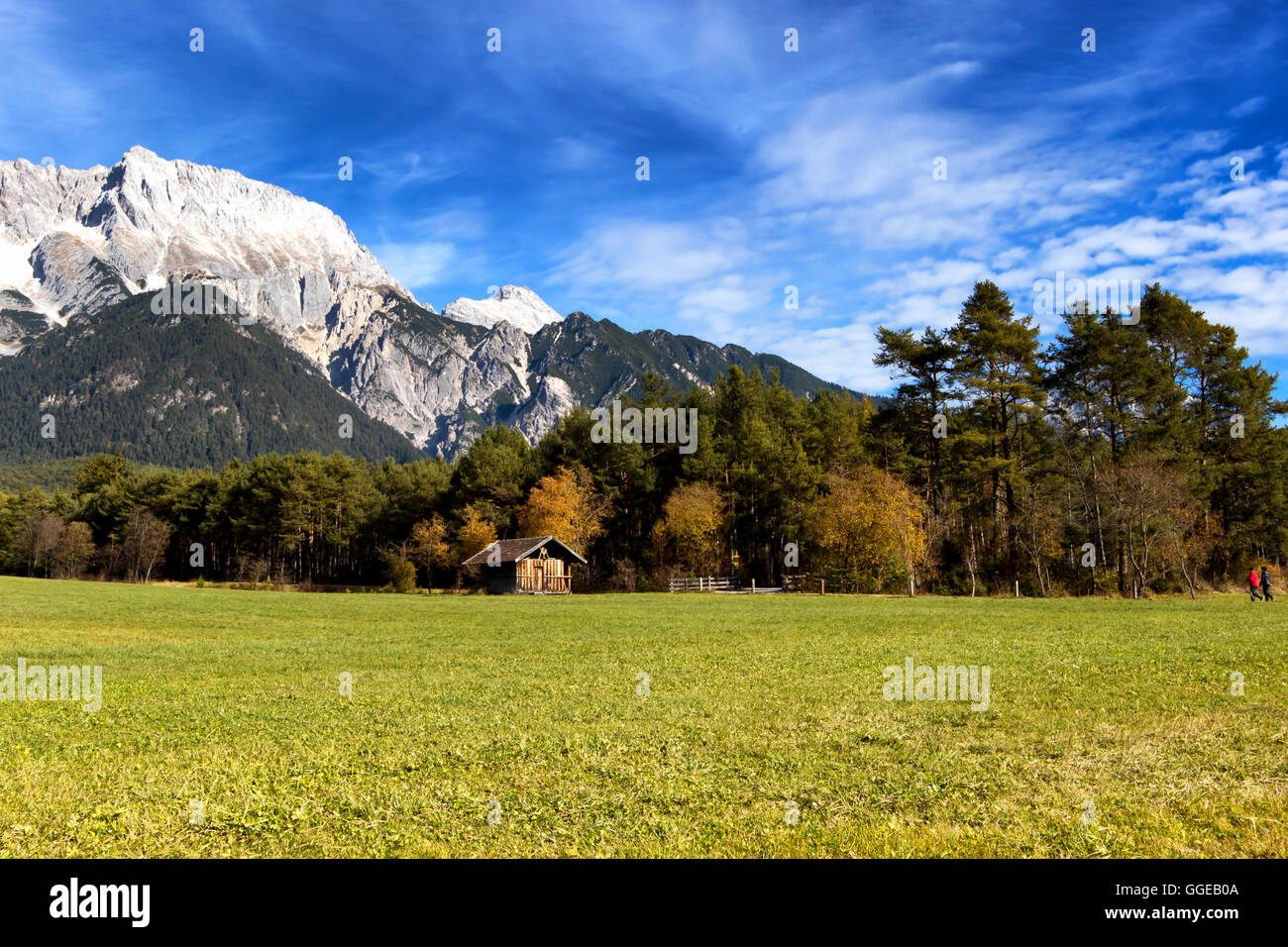 Alpen im Herbst, Mieming, Österreich, Tirol. Stockfoto