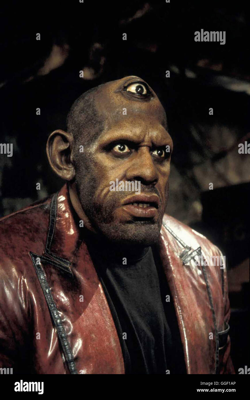 MEN IN BLACK 2 / Men In Black 2 USA 2002 / Barry Sonnenfeld Szene. Regie: Barry Sonnenfeld aka. Men In Black 2 Stockfoto