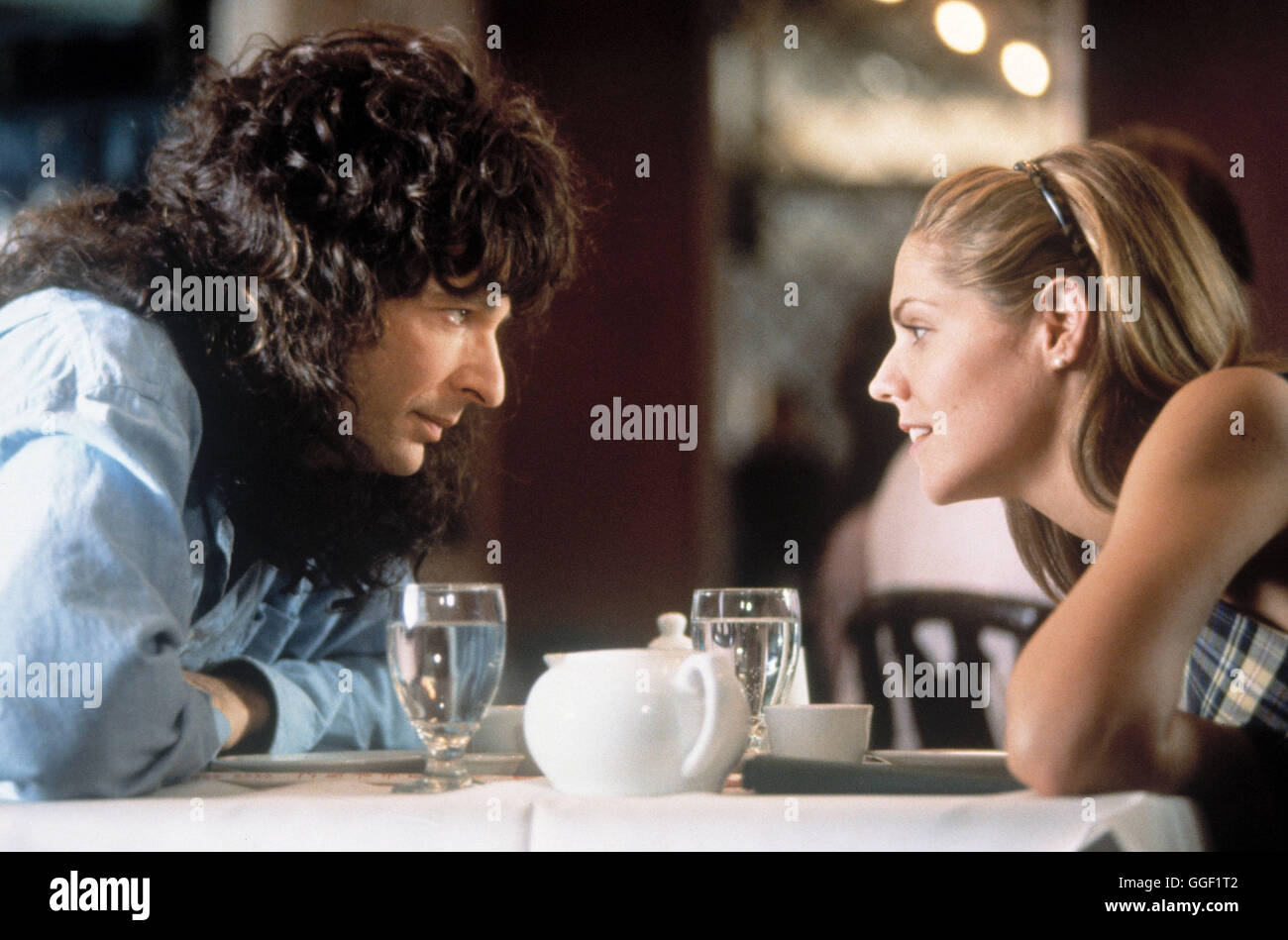 Intimbereich - DIRTY RADIO / Intimbereich USA 1997 / Betty Thomas Ein Film Über Das Leben des Radiomoderators Howard Stern (HOWARD STERN). Szene Mit Alison Stern (MARY McCORMACK). Regie: Betty Thomas aka. Intimbereich Stockfoto