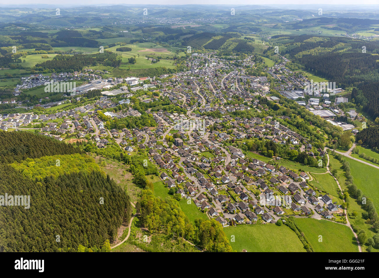 Luftaufnahme von Drolshagen Sauerland Nord-Rhein Westfalen-Deutschland Europa Luftaufnahme Vögel-Augen Blick Aerial View Aerial Stockfoto
