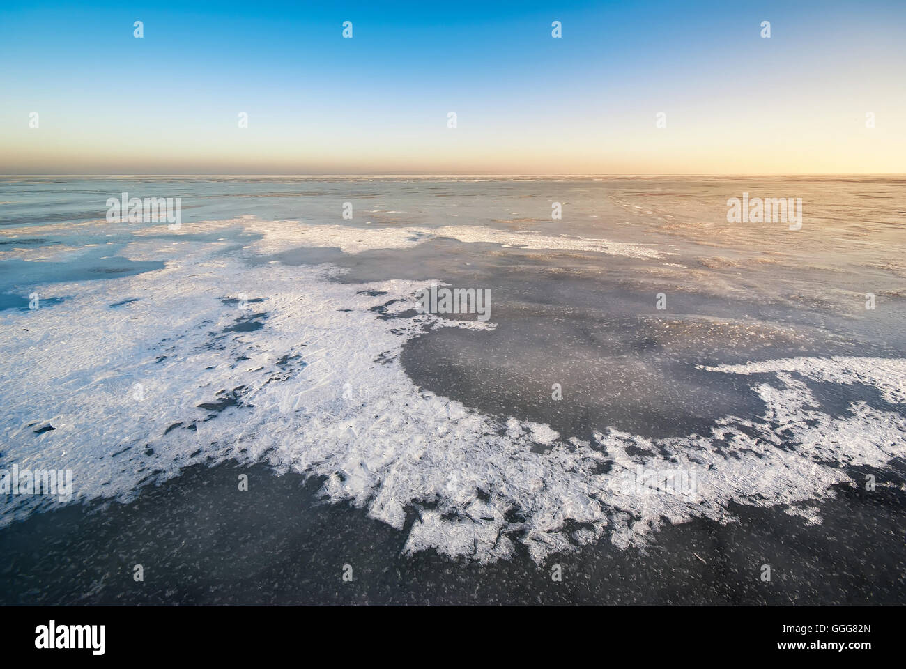 Eis-Winterlandschaft. Natur-Komposition. Stockfoto