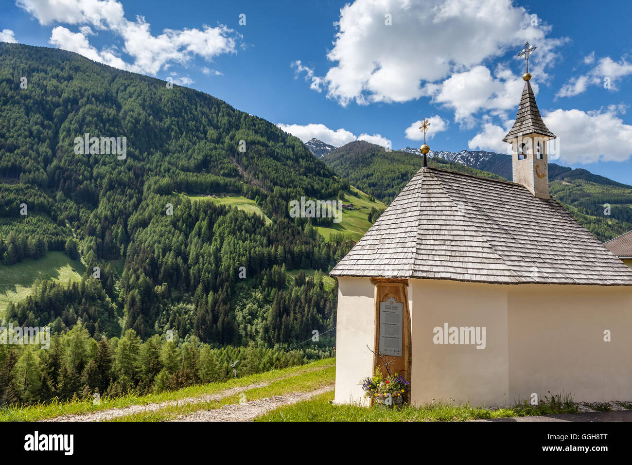 Geographie/Reisen, Italien, Südtirol, kleine Kapelle in der Nähe von St. Jakob im Ahrntal (Ahrntal), Additional-Rights - Clearance-Info - Not-Available Stockfoto