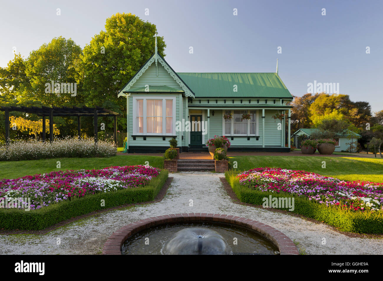 Blumenbeete in Government Gardens, Rotorua, Bay of Plenty, Nordinsel, Neuseeland Stockfoto