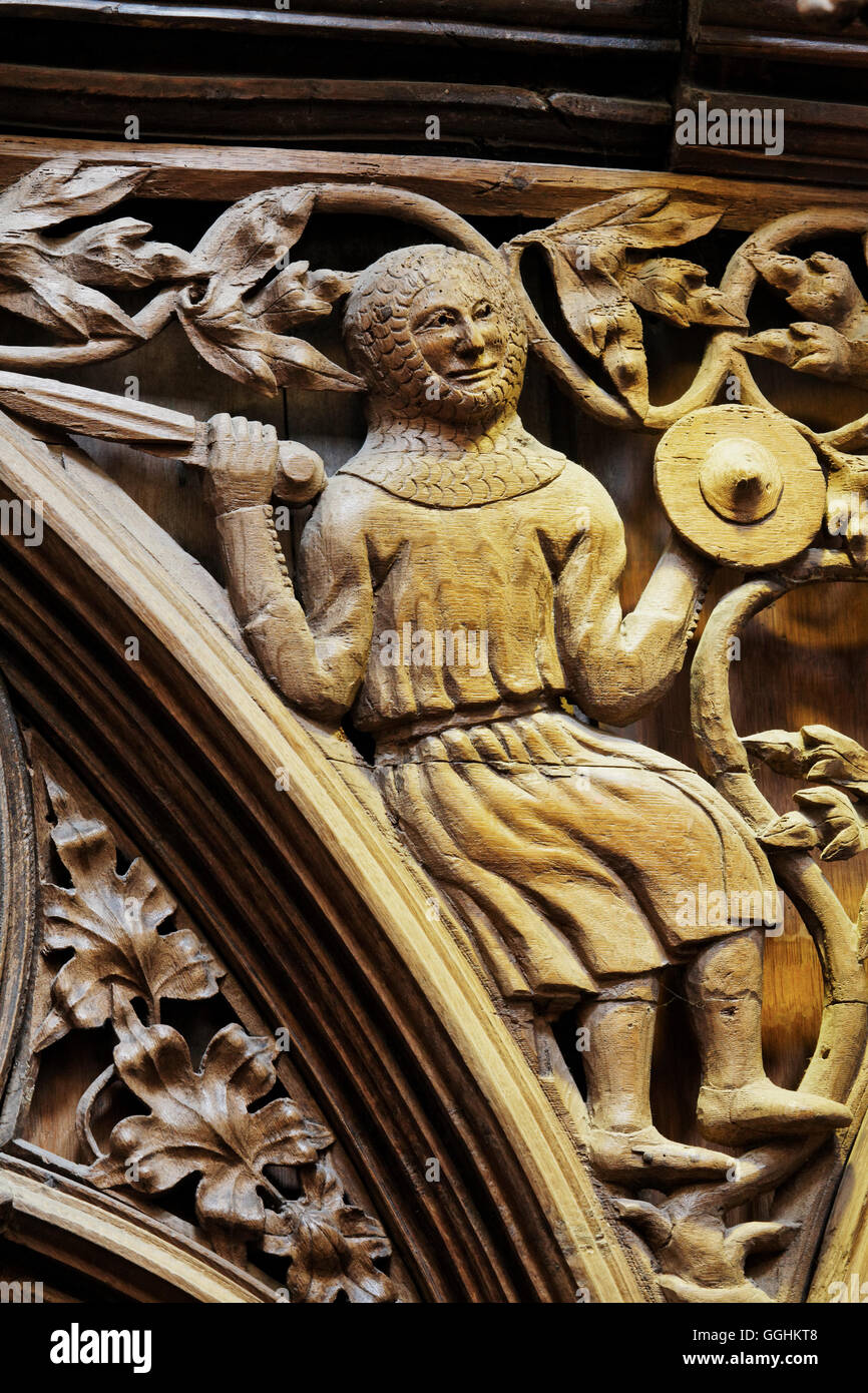 Aus Holz geschnitzte Chor, Winchester Cathedral, Winchester, Hampshire, England, Großbritannien Stockfoto