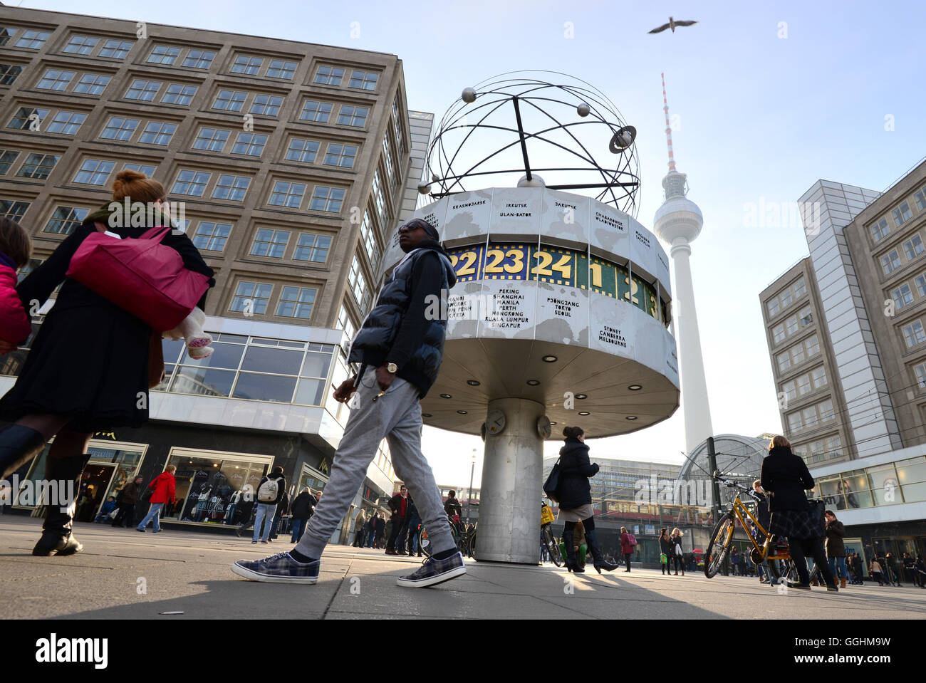 Weltzeituhr am Alexander Platz, Alexander Platz, Berlin, Deutschland Stockfoto