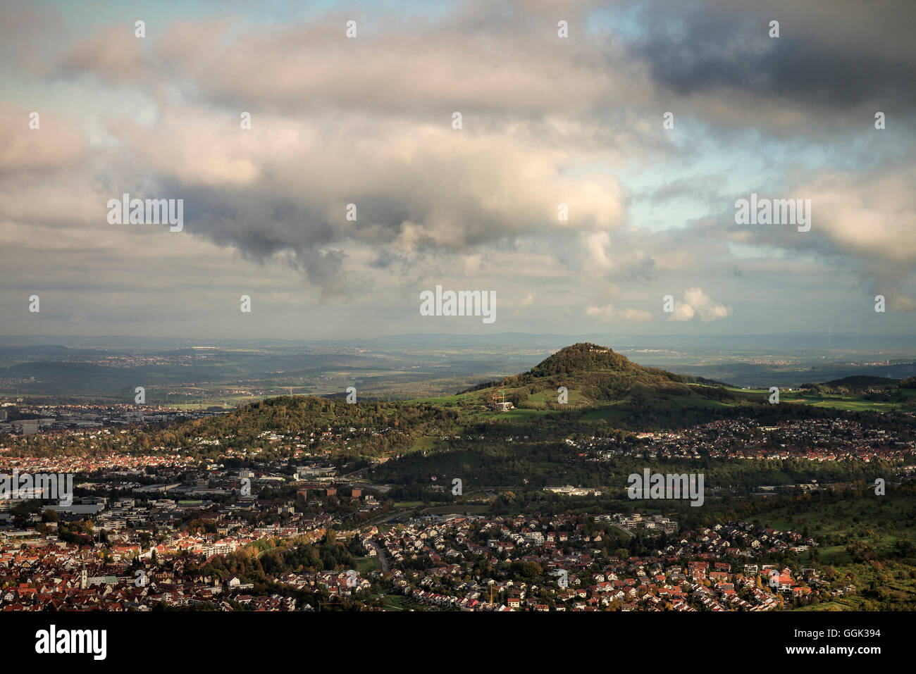 Blick über Reutlingen aus Schönberg Turm, schwäbische Alp, Baden-Württemberg, Deutschland Stockfoto