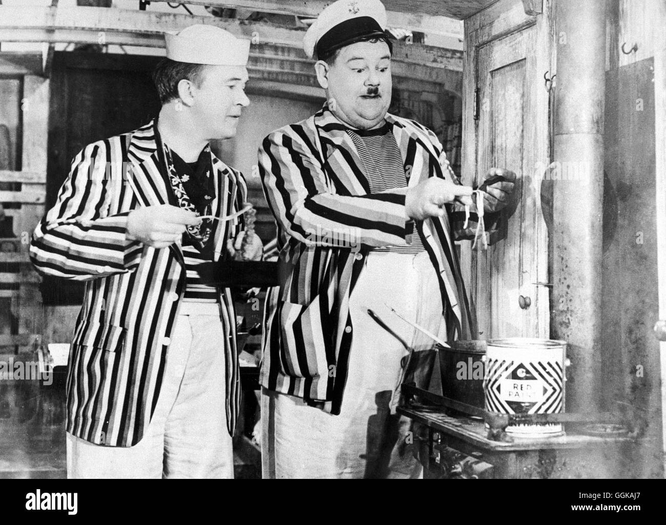 ABENTEUER AUF HOHER sehen / Saps auf See USA 1940 / Gordon Douglas Szene Mit STAN LAUREL Und OLIVER HARDY. Regie: Gordon Douglas aka. SAPS auf hoher See Stockfoto