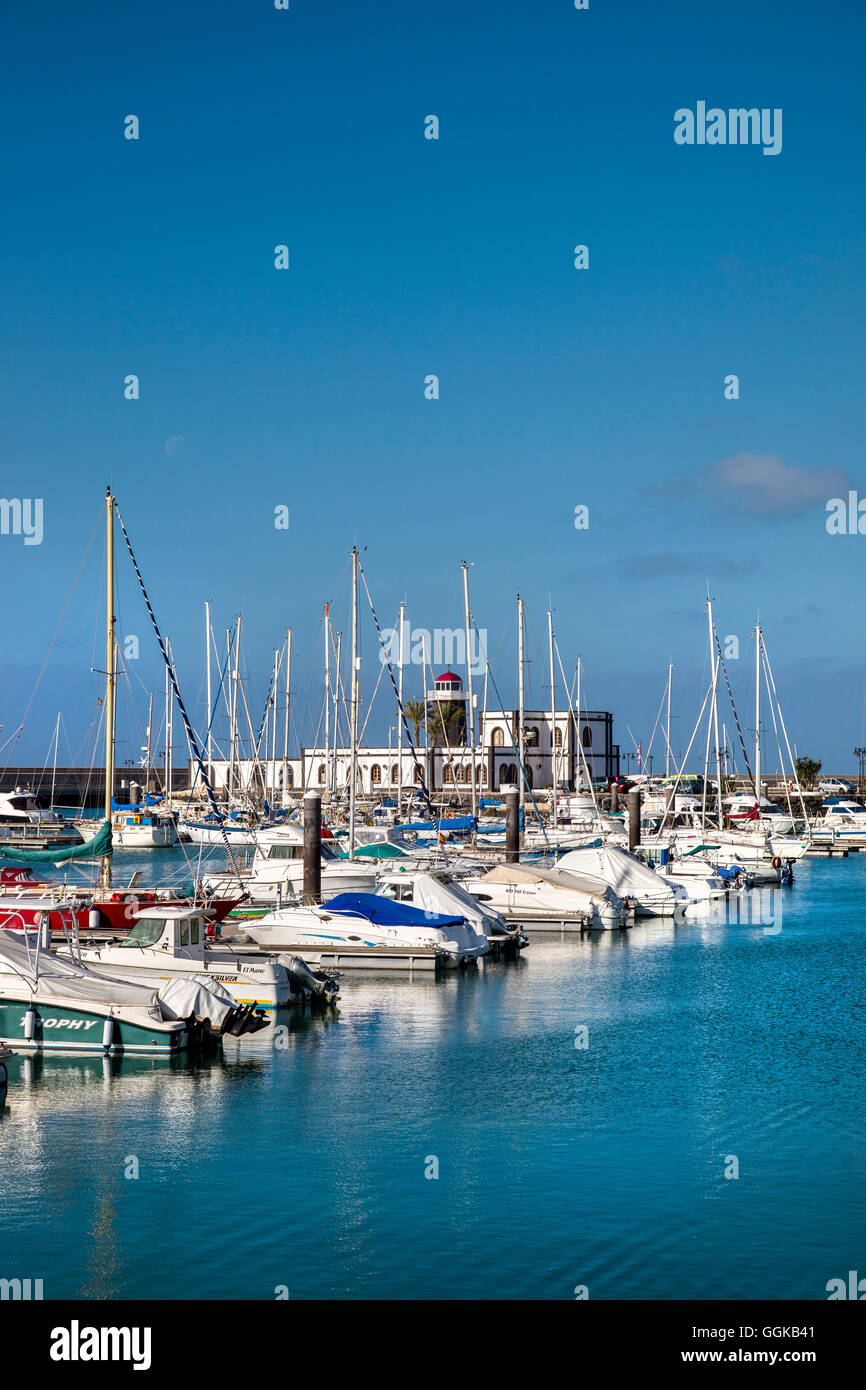 Neuer Hafen, Marina Rubicon, Playa Blanca, Lanzarote, Kanarische Inseln, Spanien Stockfoto