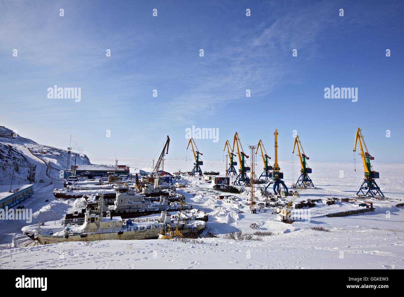 gefrorene Hafen von Anadyr, Chukotka autonomes Okrug, Sibirien, Russland Stockfoto