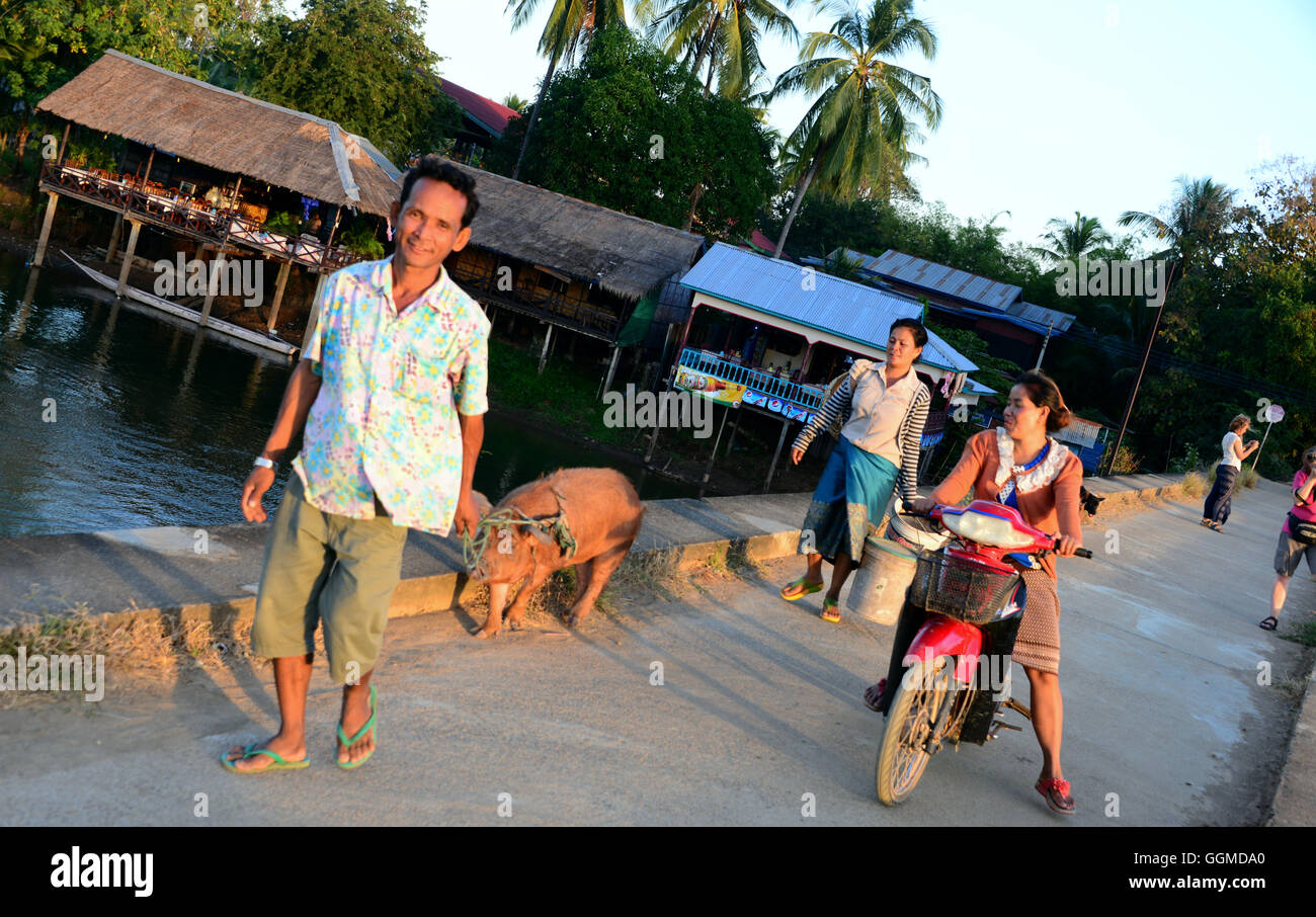 Alten Stonebridge von Si Phan Don, Insel Don Khon, 1000 Island, Süd-Laos, Laos, Asien Stockfoto