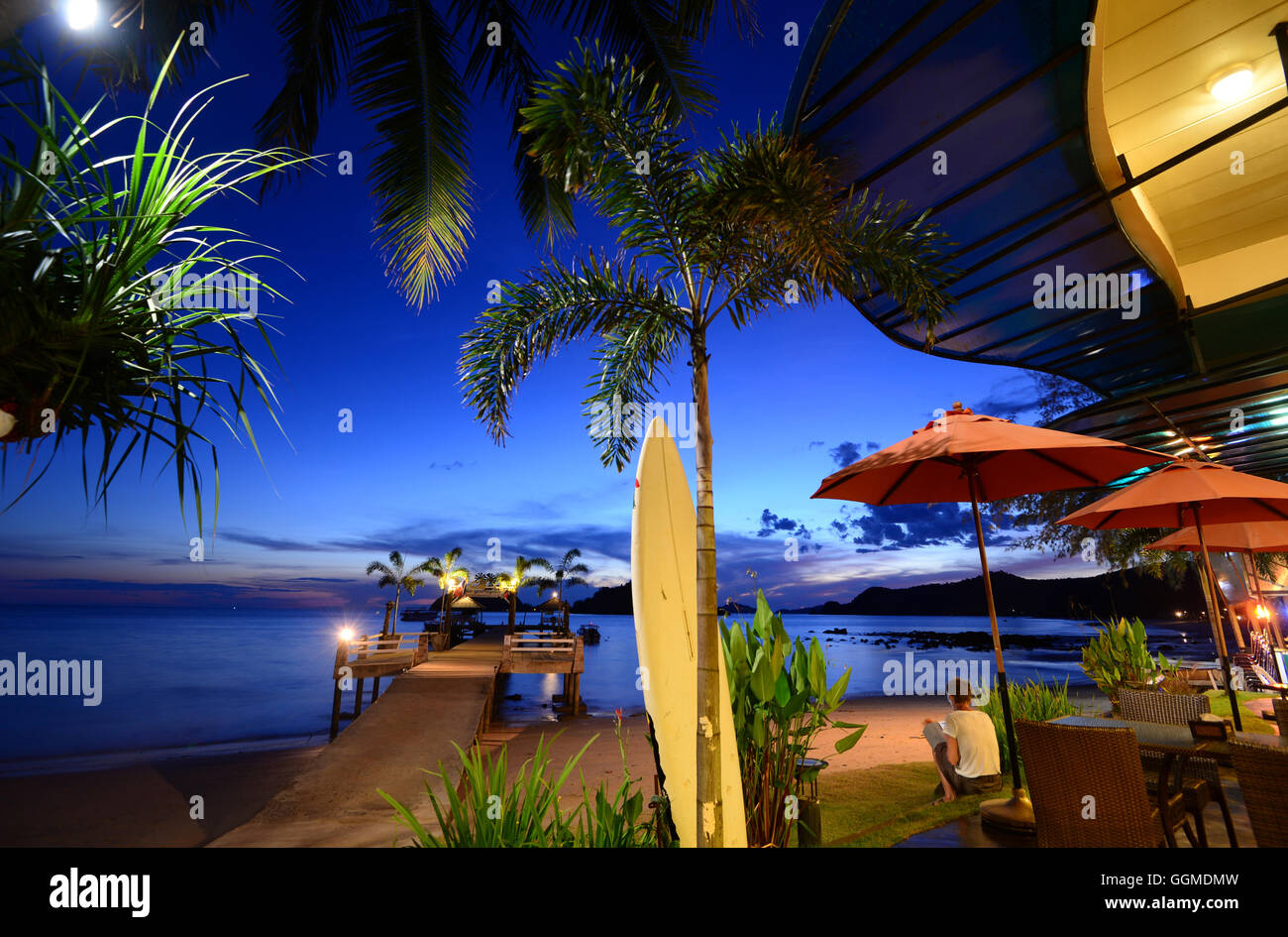 Krathueng Strand am Abend, Insel des Mak, Golf von Thailand, Thailand Stockfoto