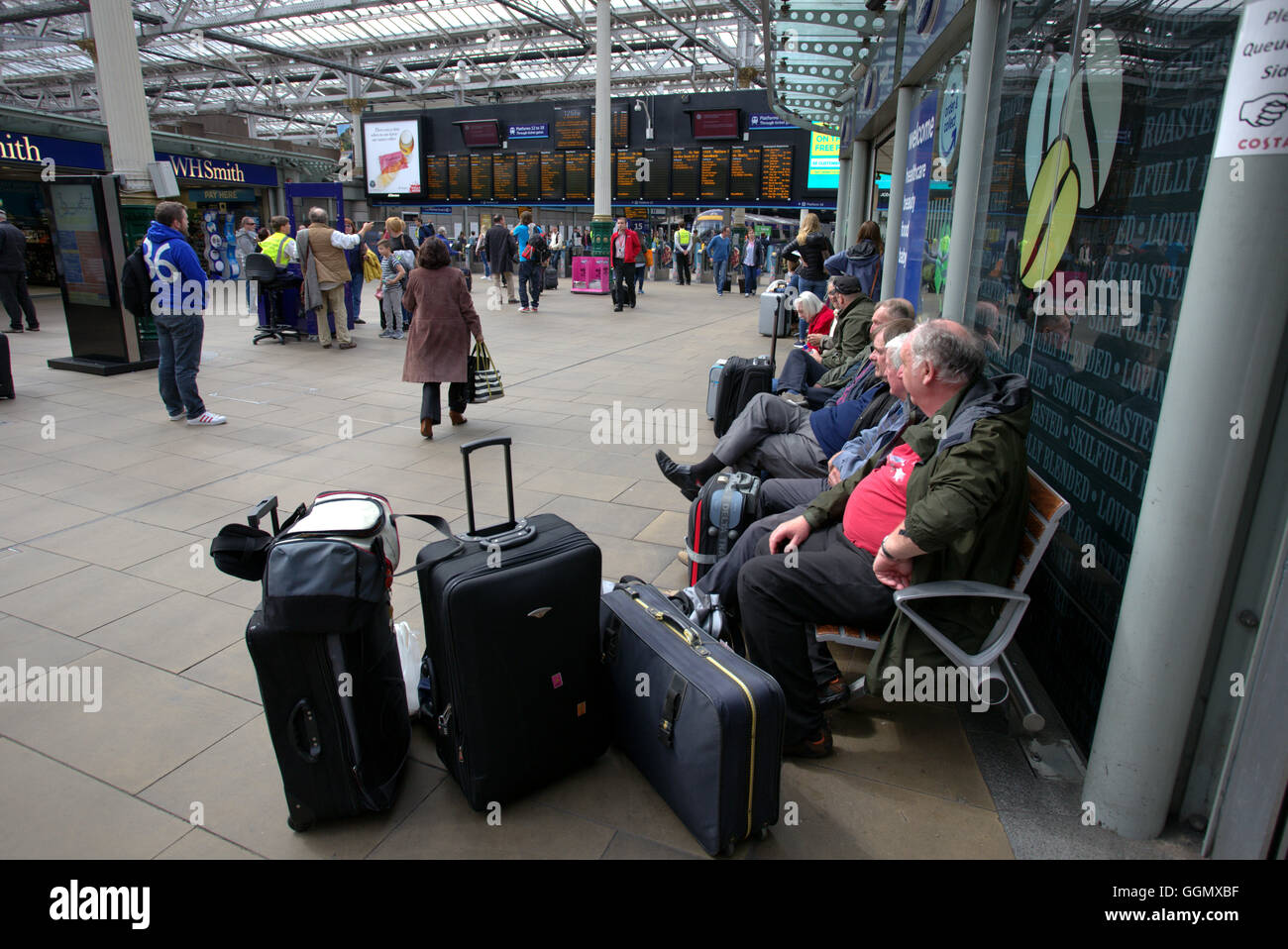 Edinburgh, Scotland, UK 5. August 2016. Bilder vom ersten Tag des Edinburgh Festival Fringe 2016, dass dieses Jahr verfügt über mehr als 3.000 unglaubliche, einzigartige und inspirierende Veranstaltungen über 05-29 August. Bildnachweis: Gerard Fähre/Alamy Live-Nachrichten Stockfoto