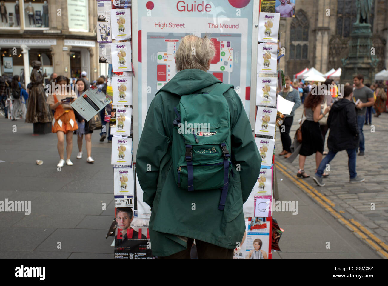Edinburgh, Scotland, UK 5. August 2016. Bilder vom ersten Tag des Edinburgh Festival Fringe 2016, dass dieses Jahr verfügt über mehr als 3.000 unglaubliche, einzigartige und inspirierende Veranstaltungen über 05-29 August. Bildnachweis: Gerard Fähre/Alamy Live-Nachrichten Stockfoto