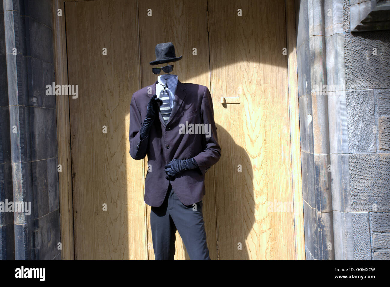 Edinburgh, Scotland, UK 5. August 2016. Bilder vom ersten Tag des Edinburgh Festival Fringe 2016, dass dieses Jahr verfügt über mehr als 3.000 unglaubliche, einzigartige und inspirierende Veranstaltungen über 05-29 August. Bildnachweis: Gerard Fähre/Alamy Live-Nachrichten Stockfoto