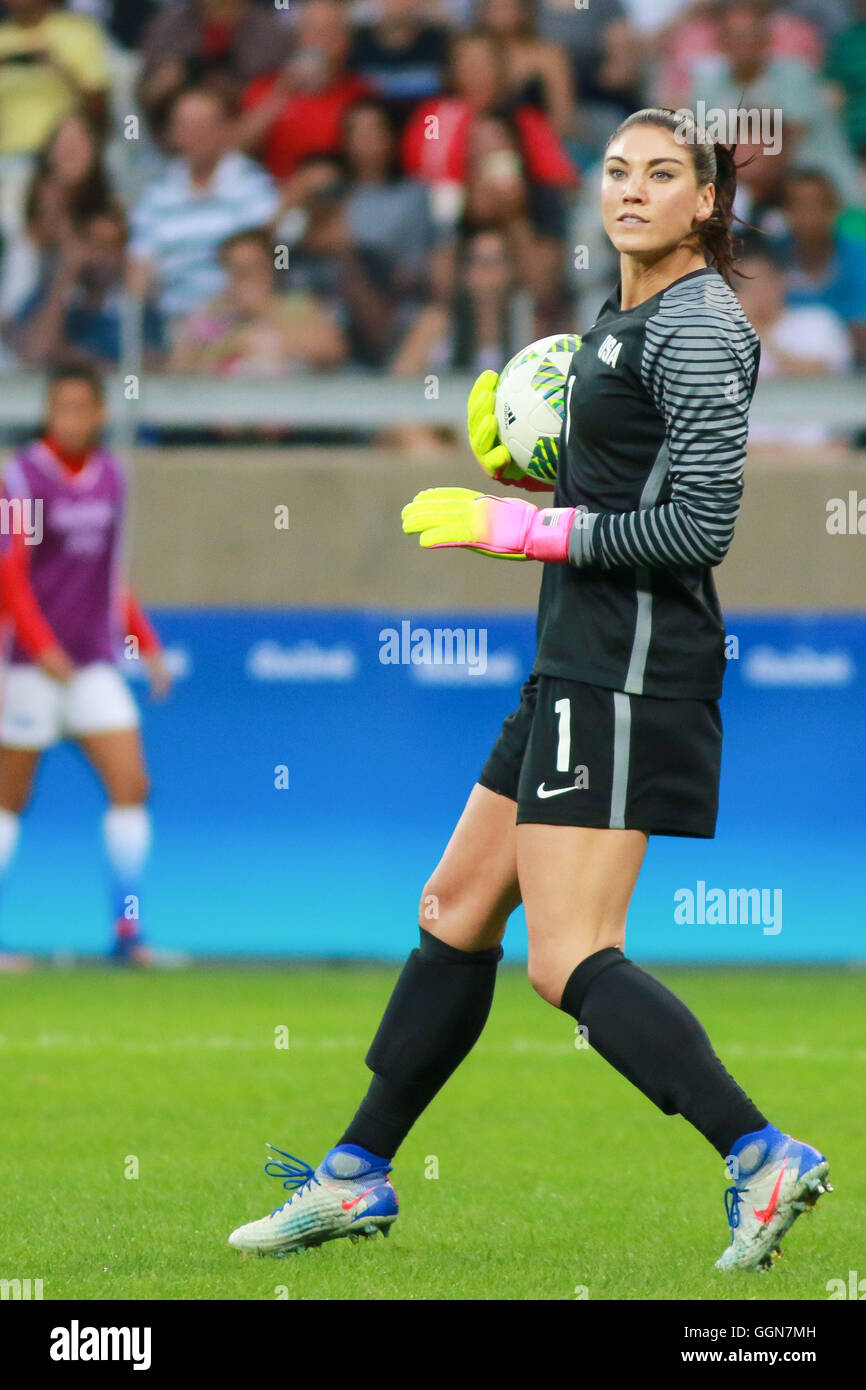 BELO HORIZONTE, MG - 06.08.2016: Olympia 2016 Fußball BH - Hope Solo,  Torhüter der USA während des Spiels zwischen den Vereinigten Staaten (USA)  X Frankreich (FRA) auf die Fußball-Gruppe G-Olympia-Frauen, die Olympischen