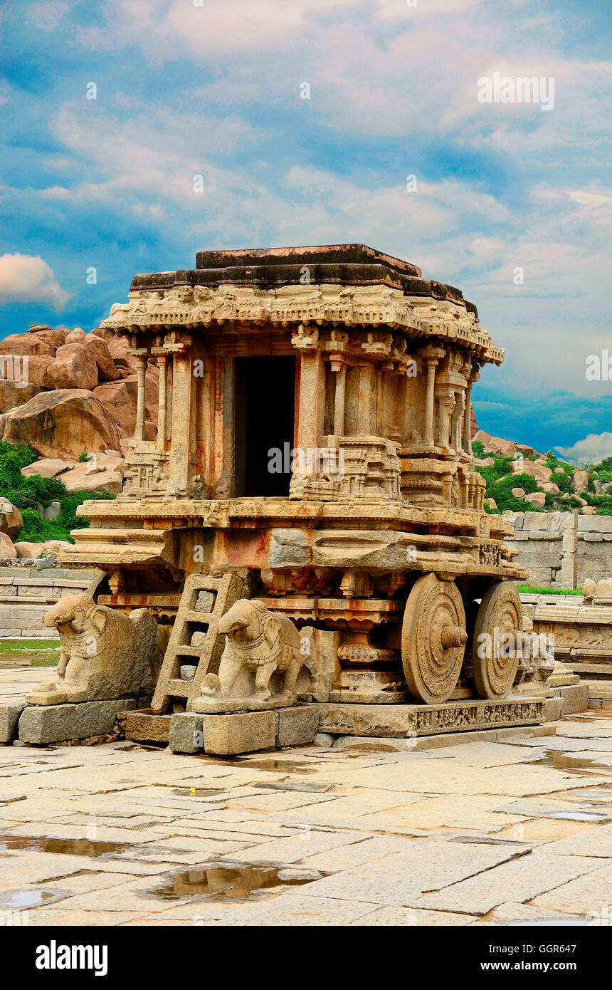 Stein-Wagen, Vitthala-Tempel-Komplex, Hampi, Karnataka, Indien Stockfoto