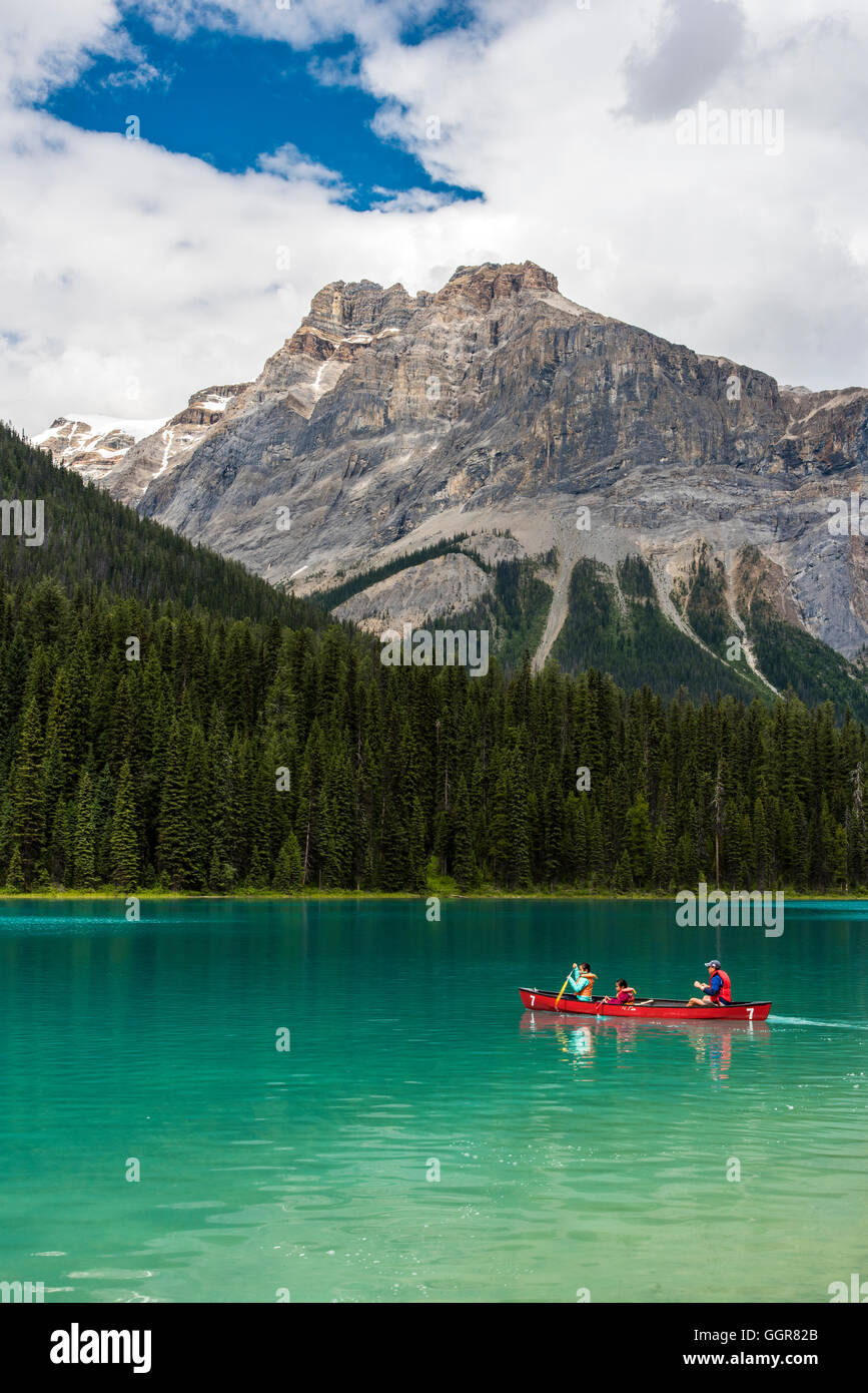 Emerald Lake, Yoho Nationalpark, Britisch-Kolumbien, Kanada Stockfoto