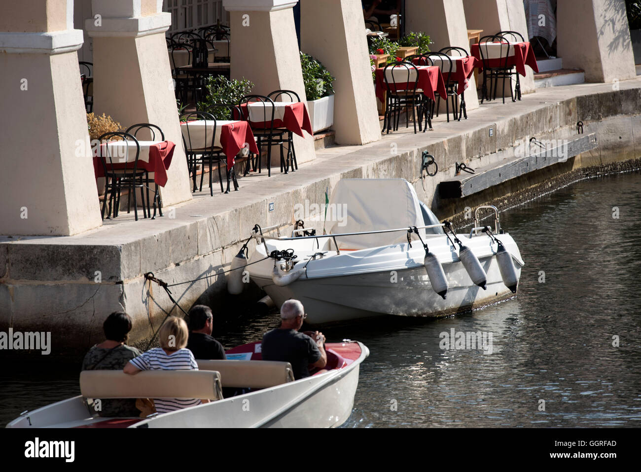 Port Grimaud Bucht St. Tropez kleine Häuser Liegeplatz private Stockfoto