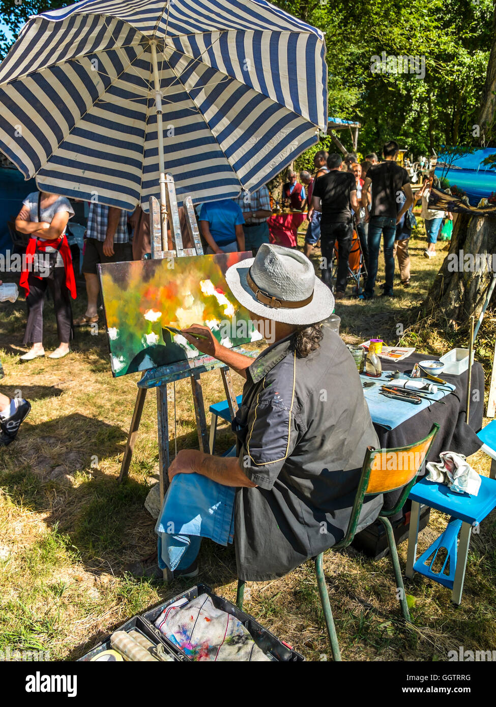 Gemälde abstrakt Künstlersubjekts in Kunst und Handwerk Messe - Frankreich. Stockfoto
