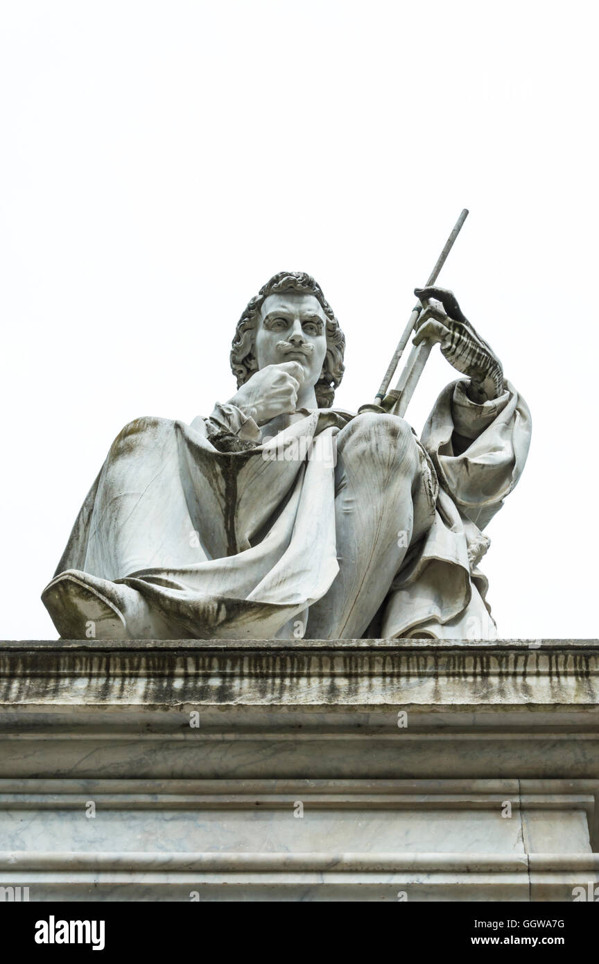 Italien, Evangelista Torricelli Steinstatue in Faenza. Stockfoto