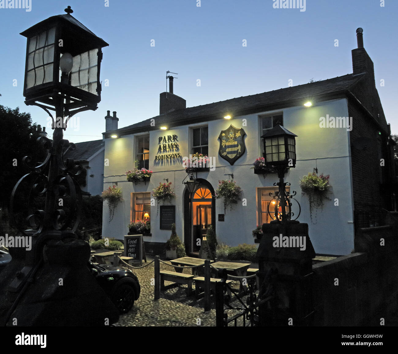 Parr Arms Pub, Grappenhall Dorf, Warrington, Cheshire, England, Vereinigtes Königreich, in der Nacht Stockfoto