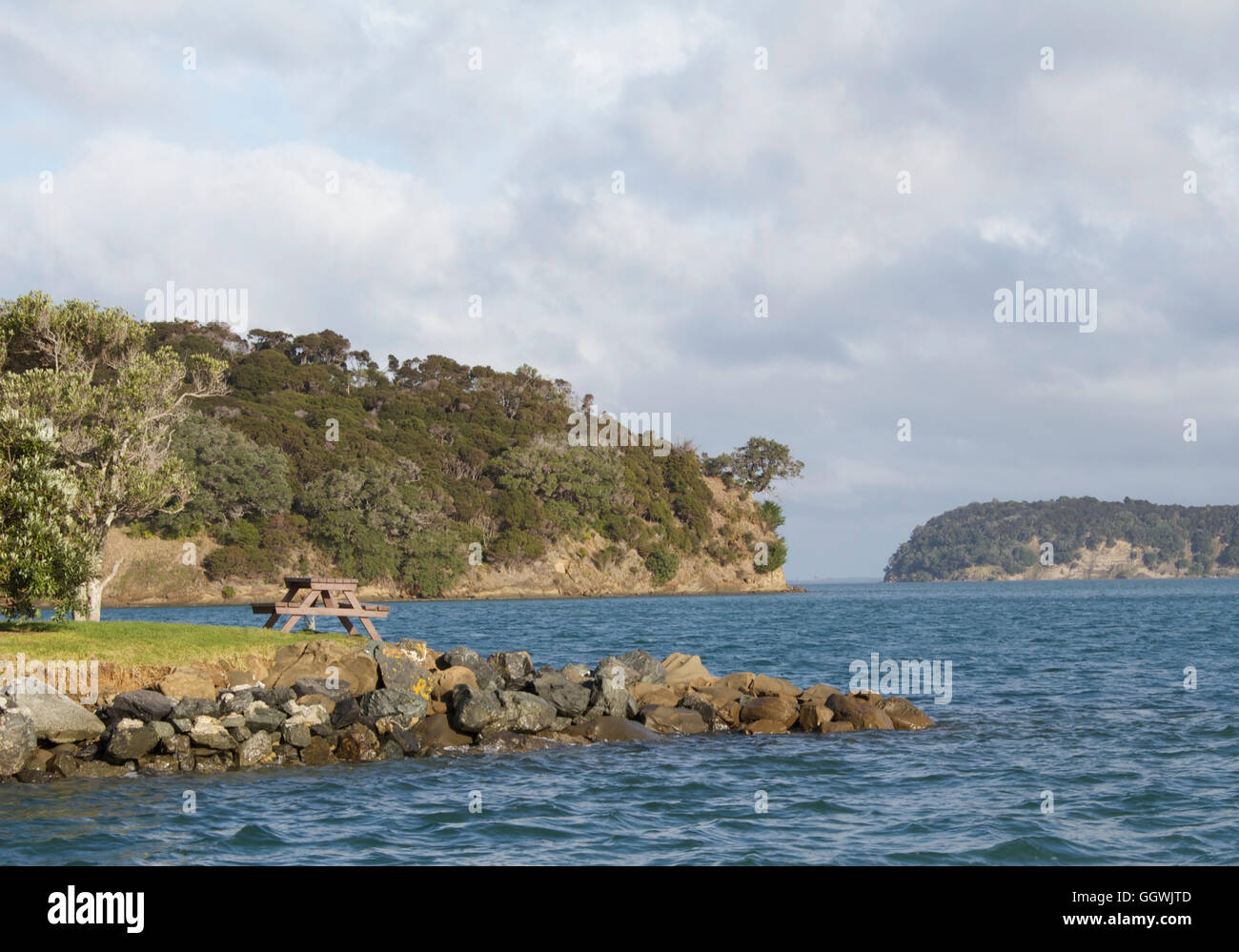 Der Picknickplatz Scotts Landing, Mahurangi, Neuseeland Stockfoto