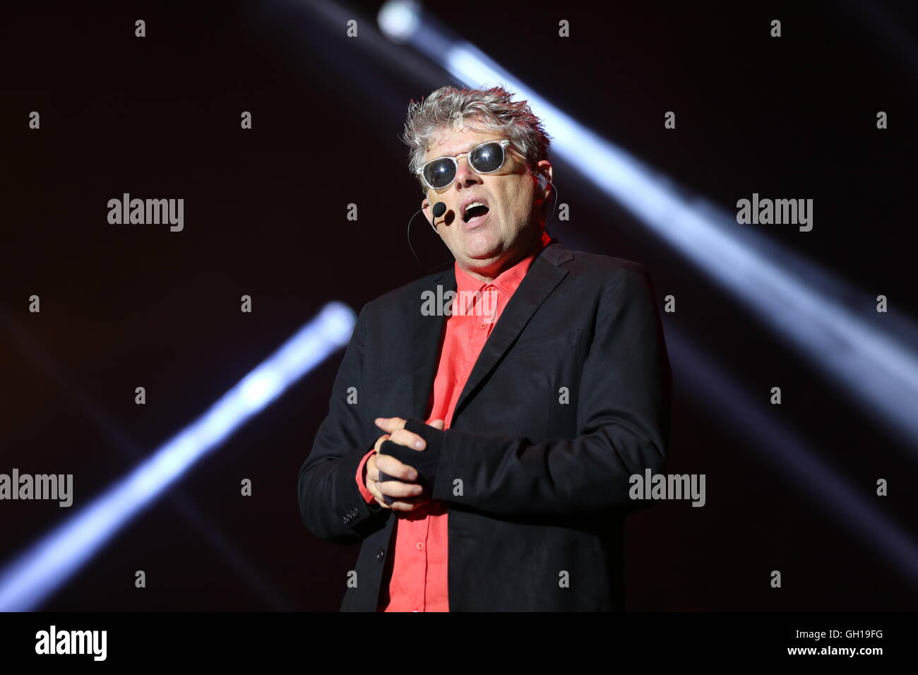 Siddington, Cheshire, UK. 7. August 2016. Thompson Twins Tom Bailey tritt am Rücklauf Festival Nord in Capesthorne Hall, in der Nähe von Macclesfield. Bildnachweis: Simon Newbury/Alamy Live-Nachrichten Stockfoto