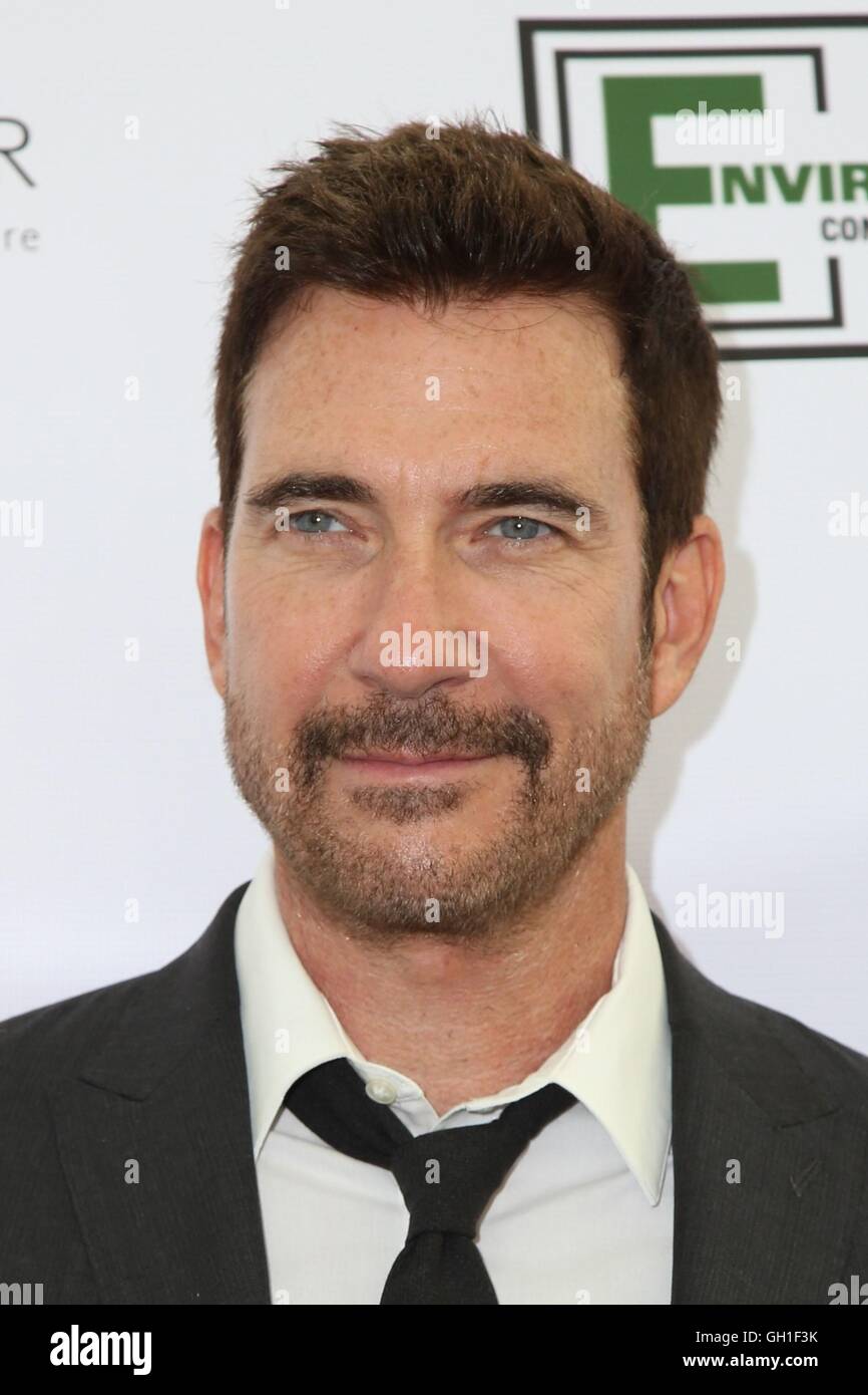 Dylan McDermott im Ankunftsbereich für 4. jährlichen Ed Asner und Freunden Poker-Turnier für Autism Speaks, South Park Center, Los Angeles, CA 3. August 2016. Foto von: Priscilla Grant/Everett Collection Stockfoto