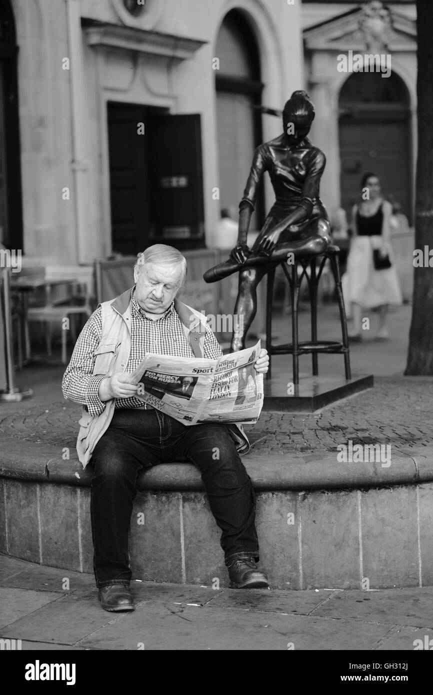Pub im Bow Street, Covent Garden, London, Vereinigtes Königreich Stockfoto