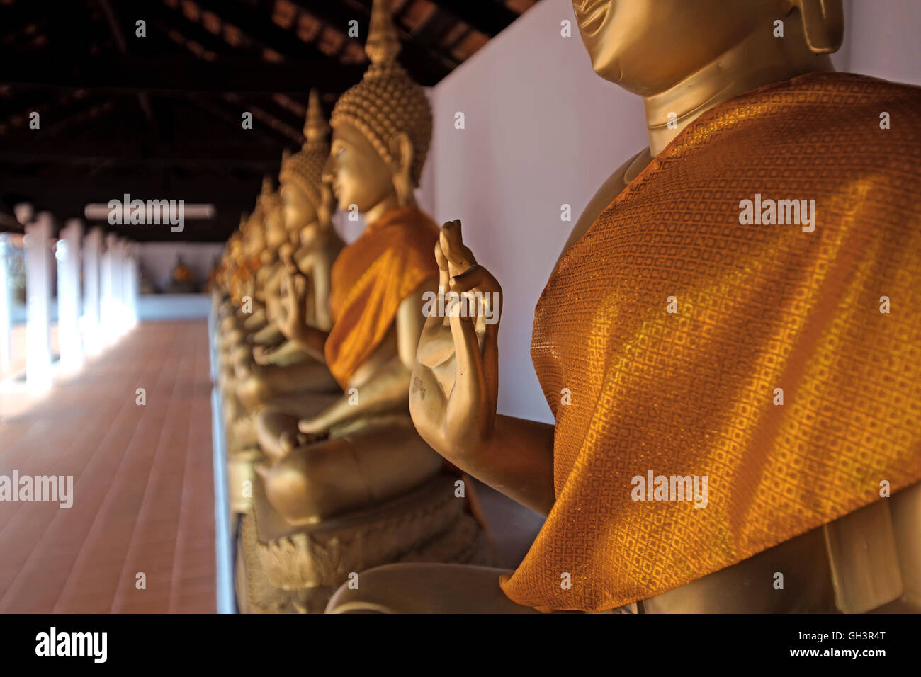 Golden Buddha Bildkunst der buddhistischen religiösen Stockfoto