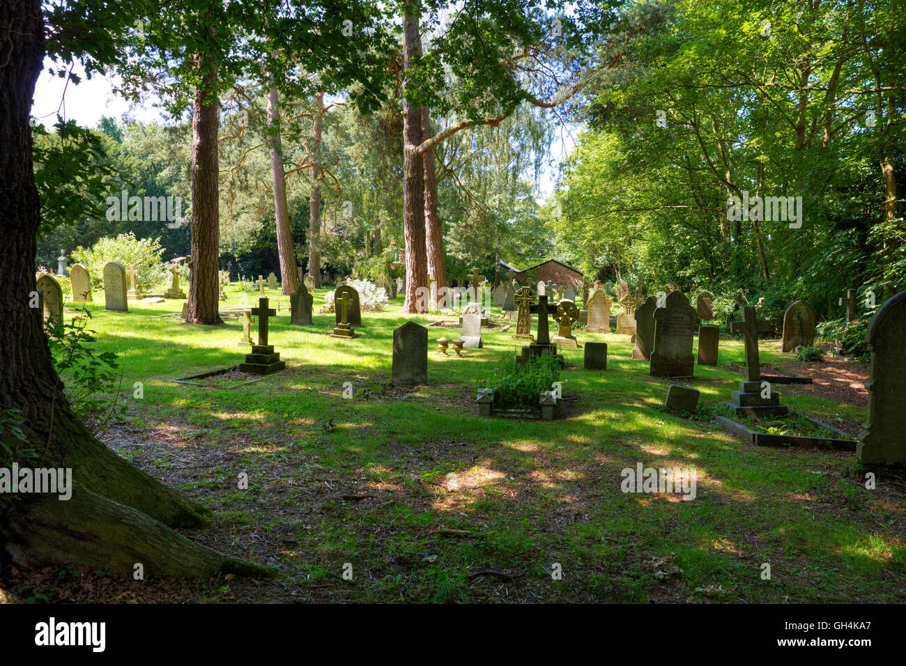 Friedhof Friedhof Grabsteine Gräbern begraben Friedhof Steinen Friedhöfe Friedhof Grabstein UK England GB Stockfoto