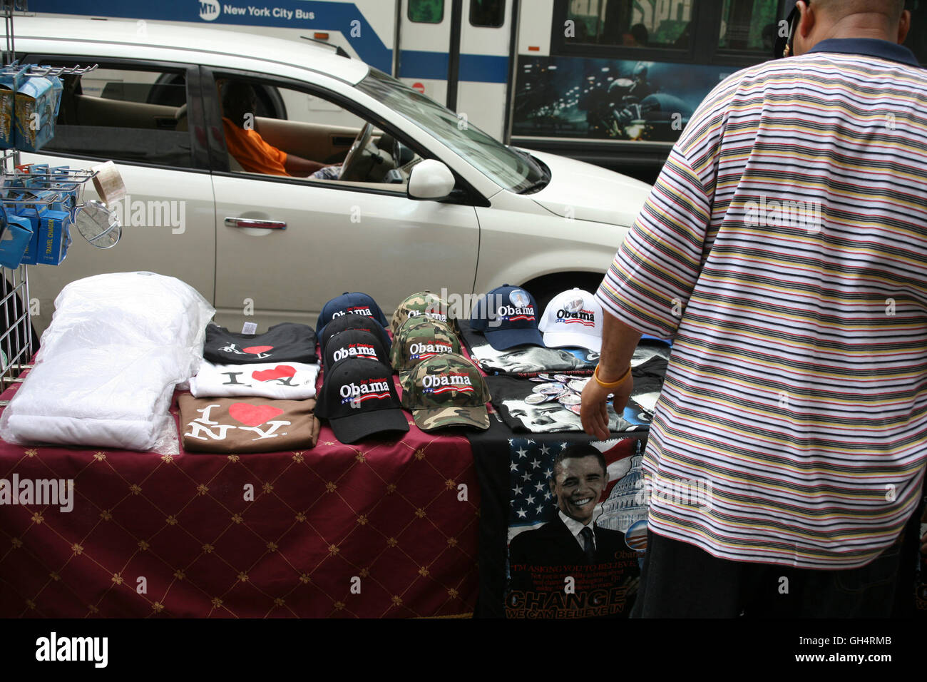 Verkauf von neuen YorkNew York Street Hüte Obama in Harlem Stockfoto