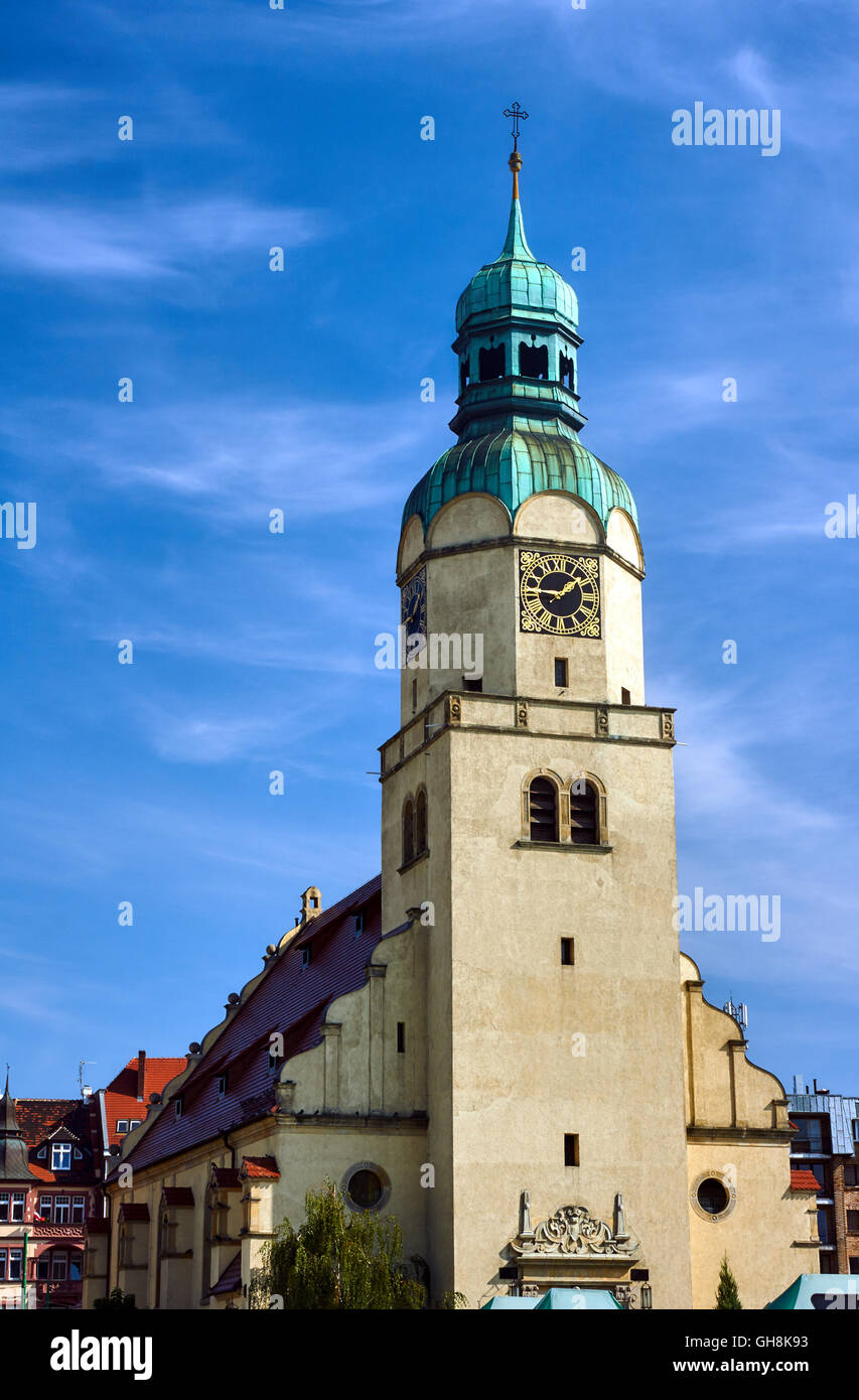 Neo-Renaissance-Glockenturm der Kirche in Poznan Stockfoto