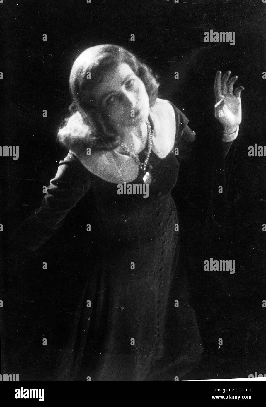 Marguerite gance Fotos und Bildmaterial in hoher Auflösung Alamy