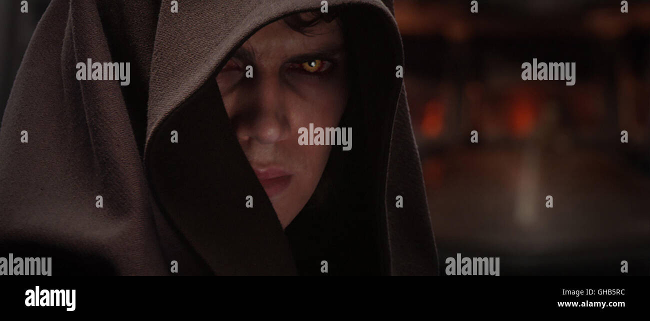 STAR WARS: EPISODE III - sterben RACHE DER SITH Star Wars Episode III: Die Rache der Sith USA 2005 George Lucas Anakin Skywalker/Lord Darth Vader (HAYDEN CHRISTENSEN)-Regie: George Lucas aka. Star Wars Episode III: Rache der Sith Stockfoto