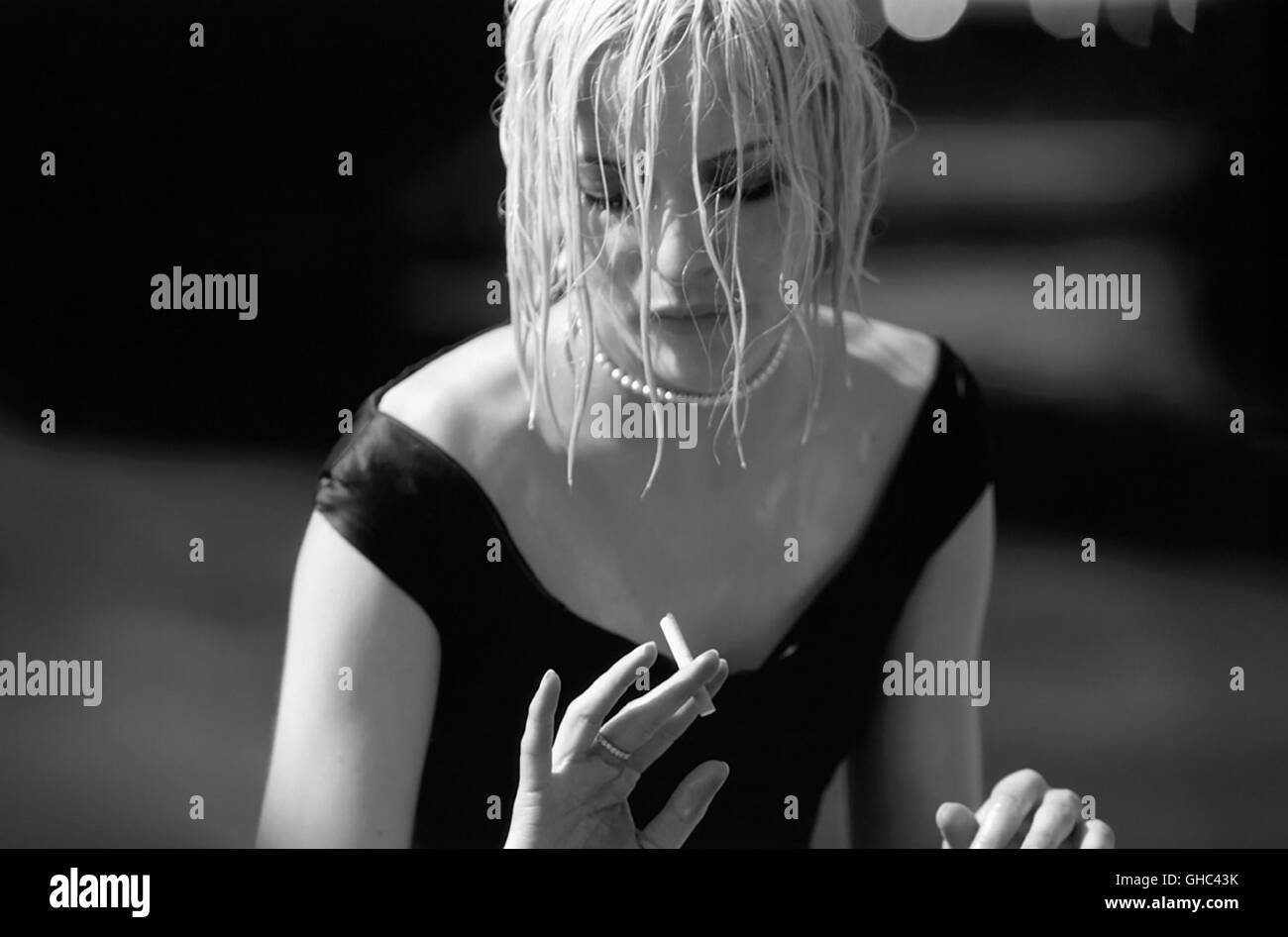 ANGEL-A Frankreich 2006 Luc Besson Angel-A (RIE RASMUSSEN) Regie: Luc Besson Stockfoto