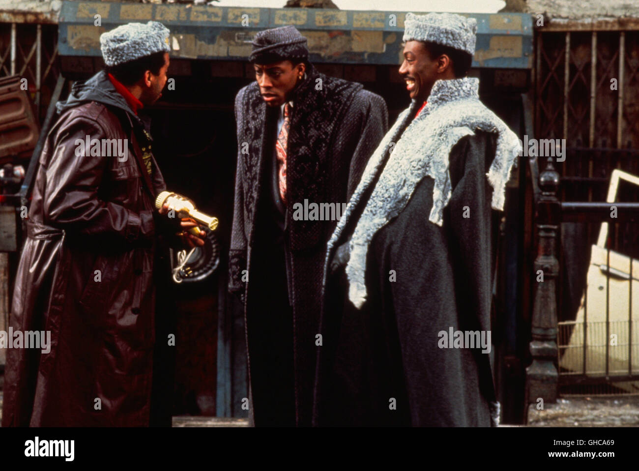 DER PRINZ AUS ZAMUNDA Coming to America USA 1988 John Landis Szene mit Semmi (ARSENIO HALL), Prinz Akeem (EDDIE MURPHY) Regie: John Landis aka. Coming to America Stockfoto