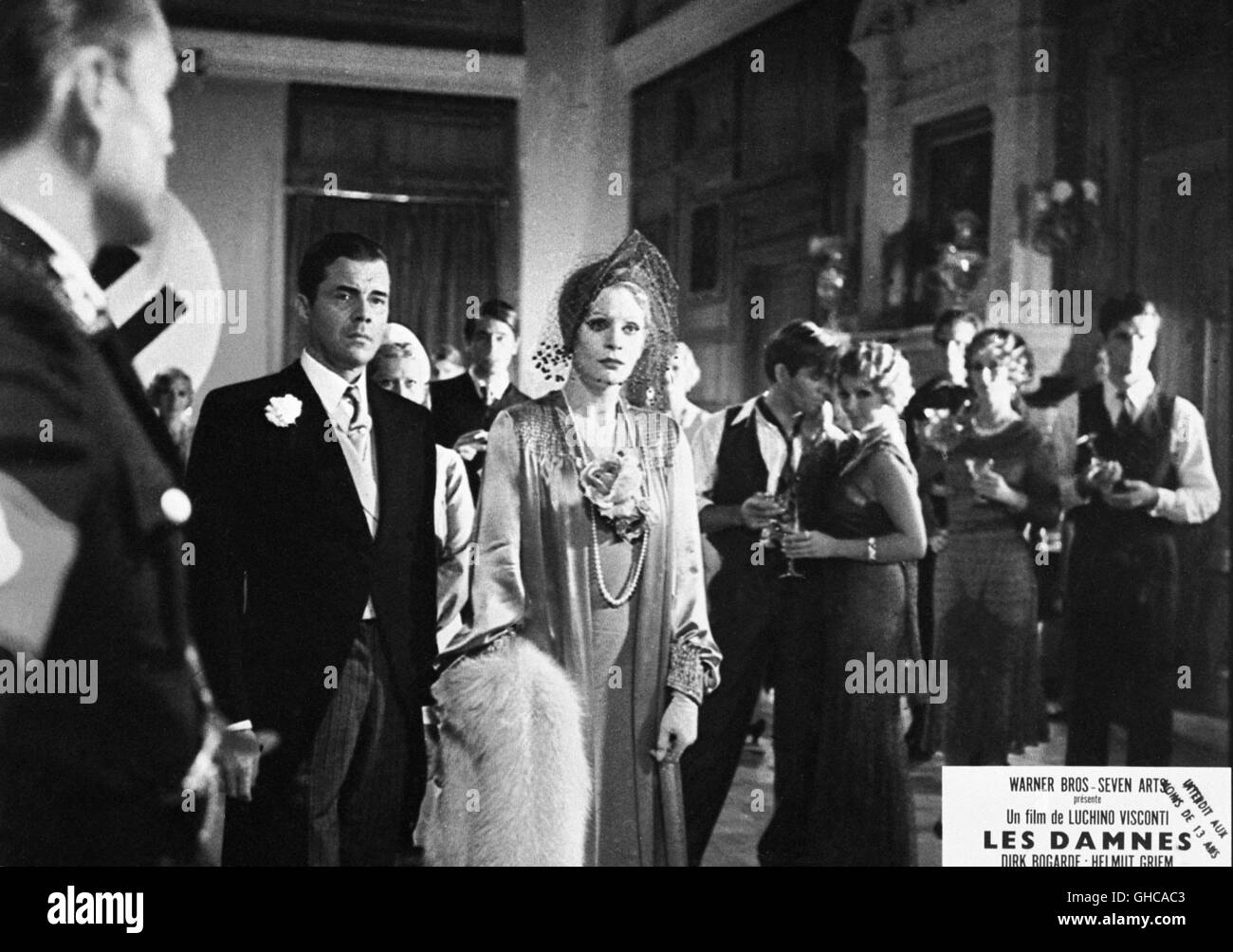 STERBEN VERDAMMTEN La Caduta Degli dei Schweiz/Italien/BRD 1969 Luchino Visconti Szene Mit DIRK BOGARDE (Friedrich Bruckmann), INGRID THULIN (Baroness Sophie von Essenbeck) Regie: Luchino Visconti aka. La Caduta Degli dei Stockfoto