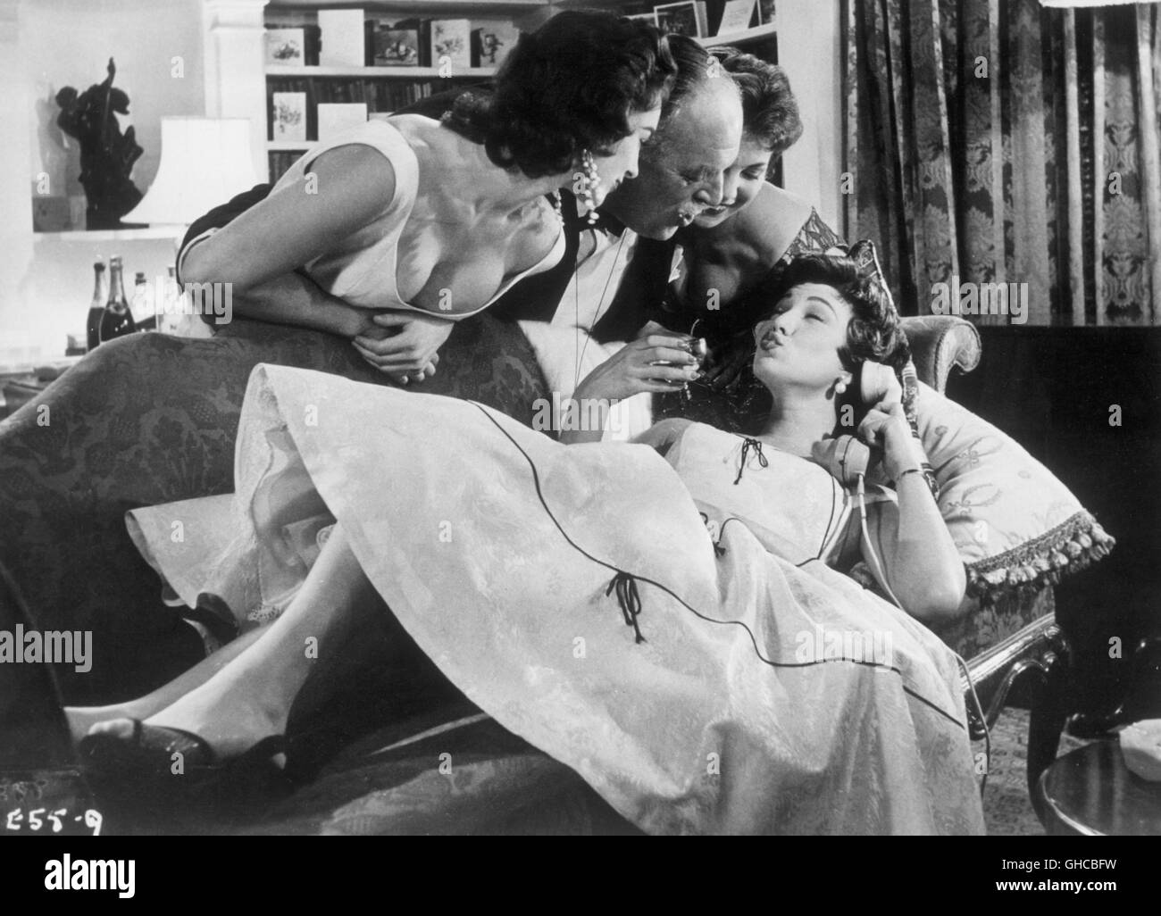 Ertrag der Nacht UK 1956 J. Lee Thompson "Rendite in der Nacht", Szene mit Telefon. Regie: J. Lee Thompson Stockfoto