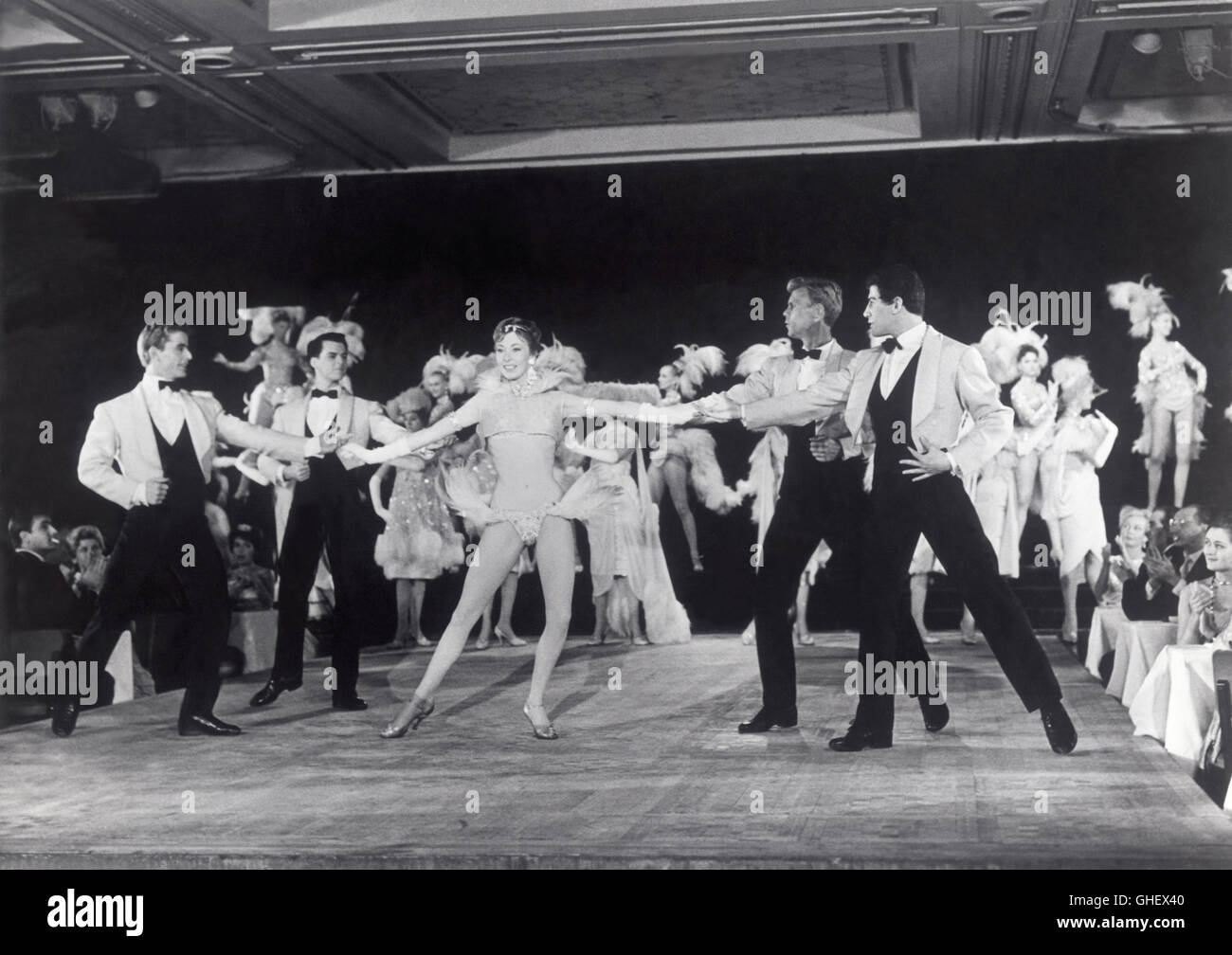 IL MONDO DI NOTTE Welt von Nacht Italien 1959 Luigi Vanzi zeigen Tänzer auf der Bühne Regie: Luigi Vanzi aka. Welt bei Nacht Stockfoto