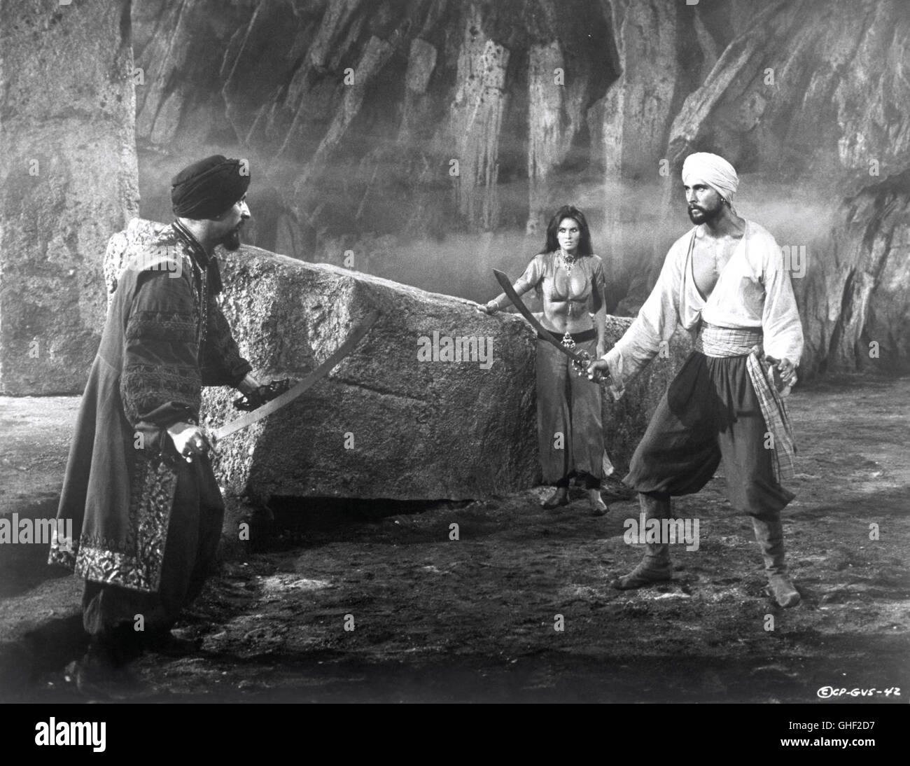 THE GOLDEN VOYAGE OF SINBAD UK/USA 1974 Gordon Hessler TOM BAKER als Koura, CAROLINE MUNRO als Margiana, JOHN PHILLIP LAW als Sinbad Regie: Gordon Hessler Stockfoto