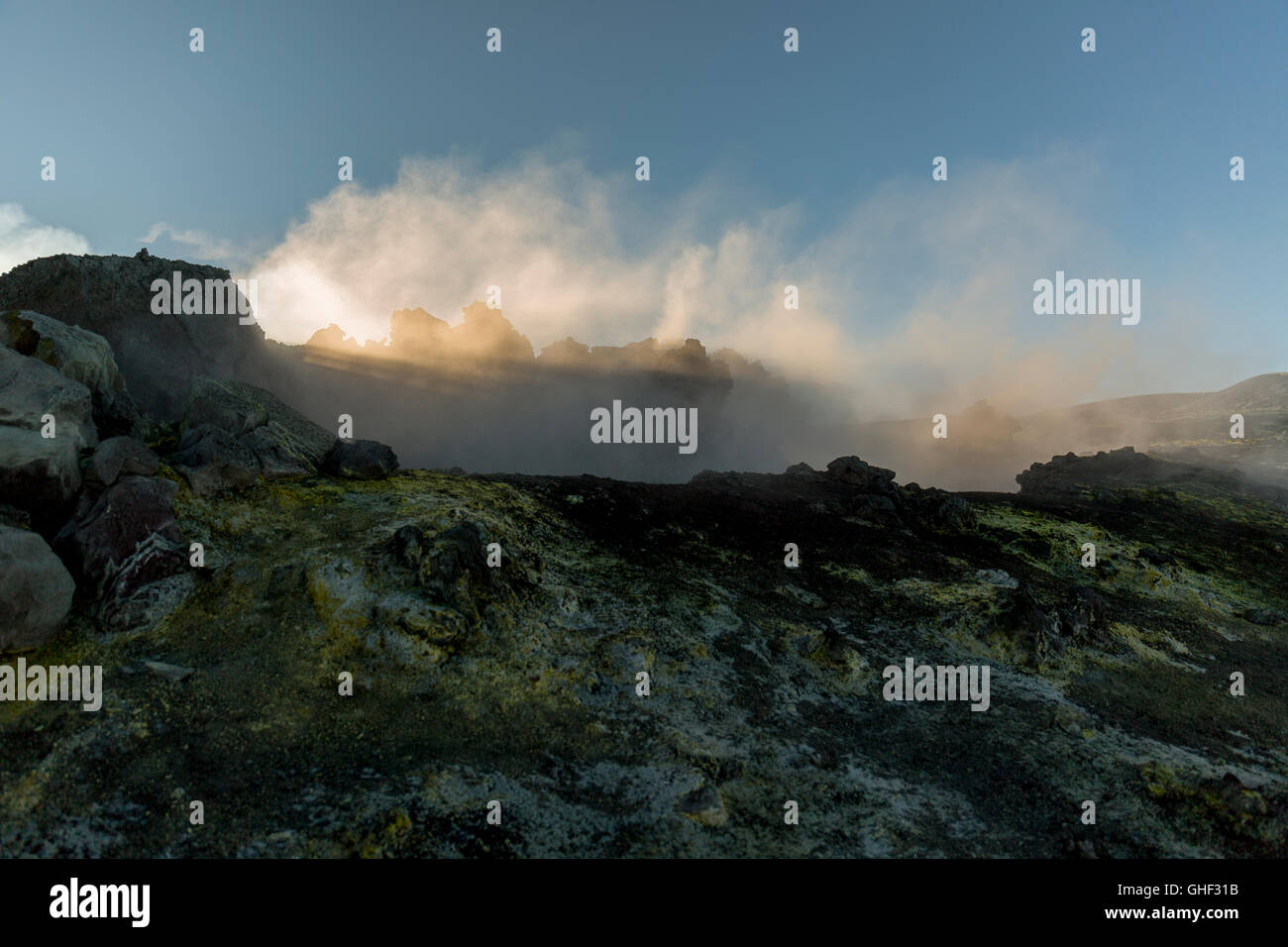 Ätna: vulkanische Gase am Rande der "Bocca Nuova" Stockfoto