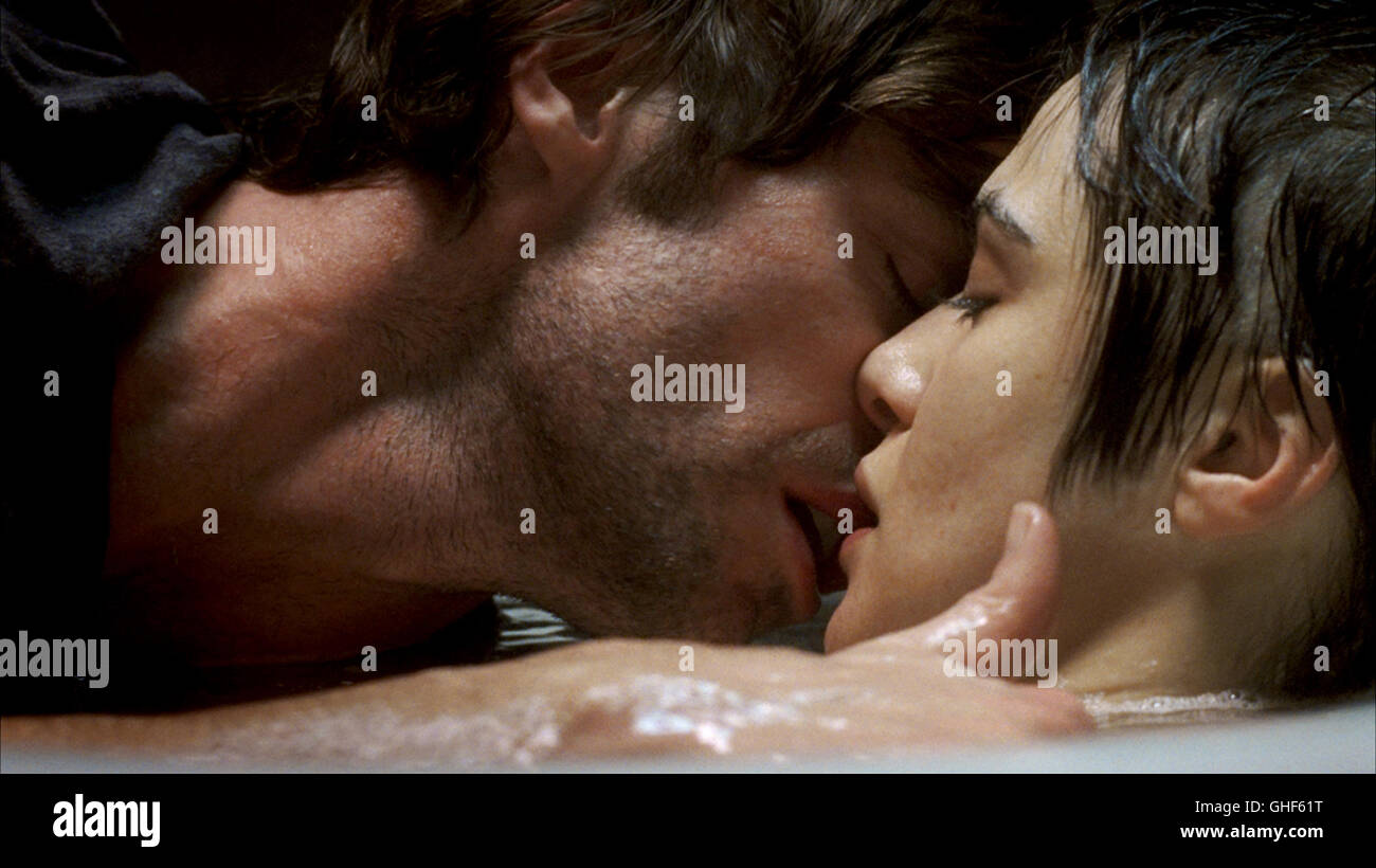 DER Brunnen Brunnen USA 2006 Darren Aronofsky den Brunnen / Tommy Creo (HUGH JACKMAN) und seine Frau Izzi (RACHEL WEISZ) Regie: Darren Aronofsky aka. Der Brunnen Stockfoto